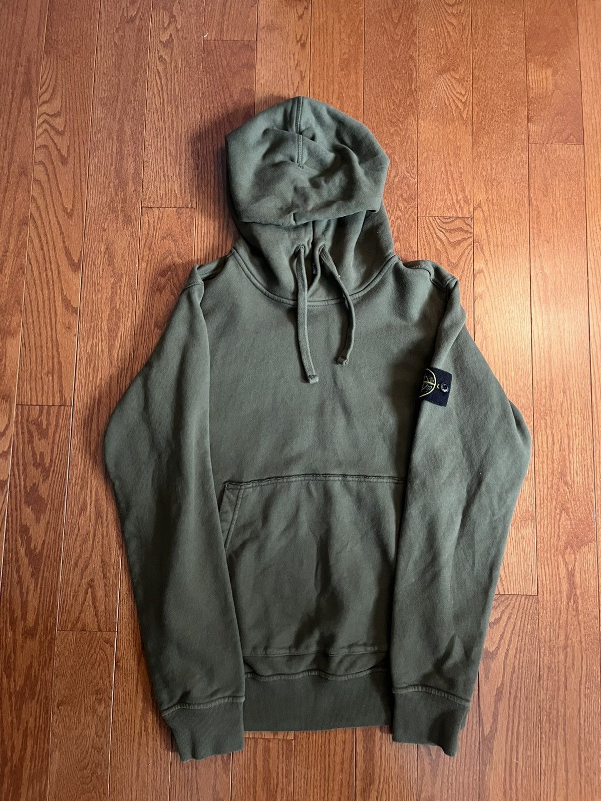 Stone Island Stone Island Patch Logo Hoodie Green Designer Massimo Osti Size US M / EU 48-50 / 2 - 1 Thumbnail