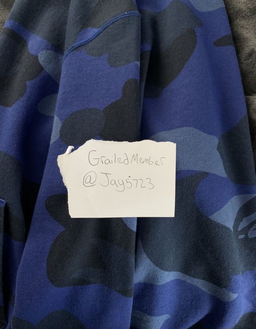 Bape A BATHING APE Vintage Full-Zip Hoodie Size US L / EU 52-54 / 3 - 11 Thumbnail