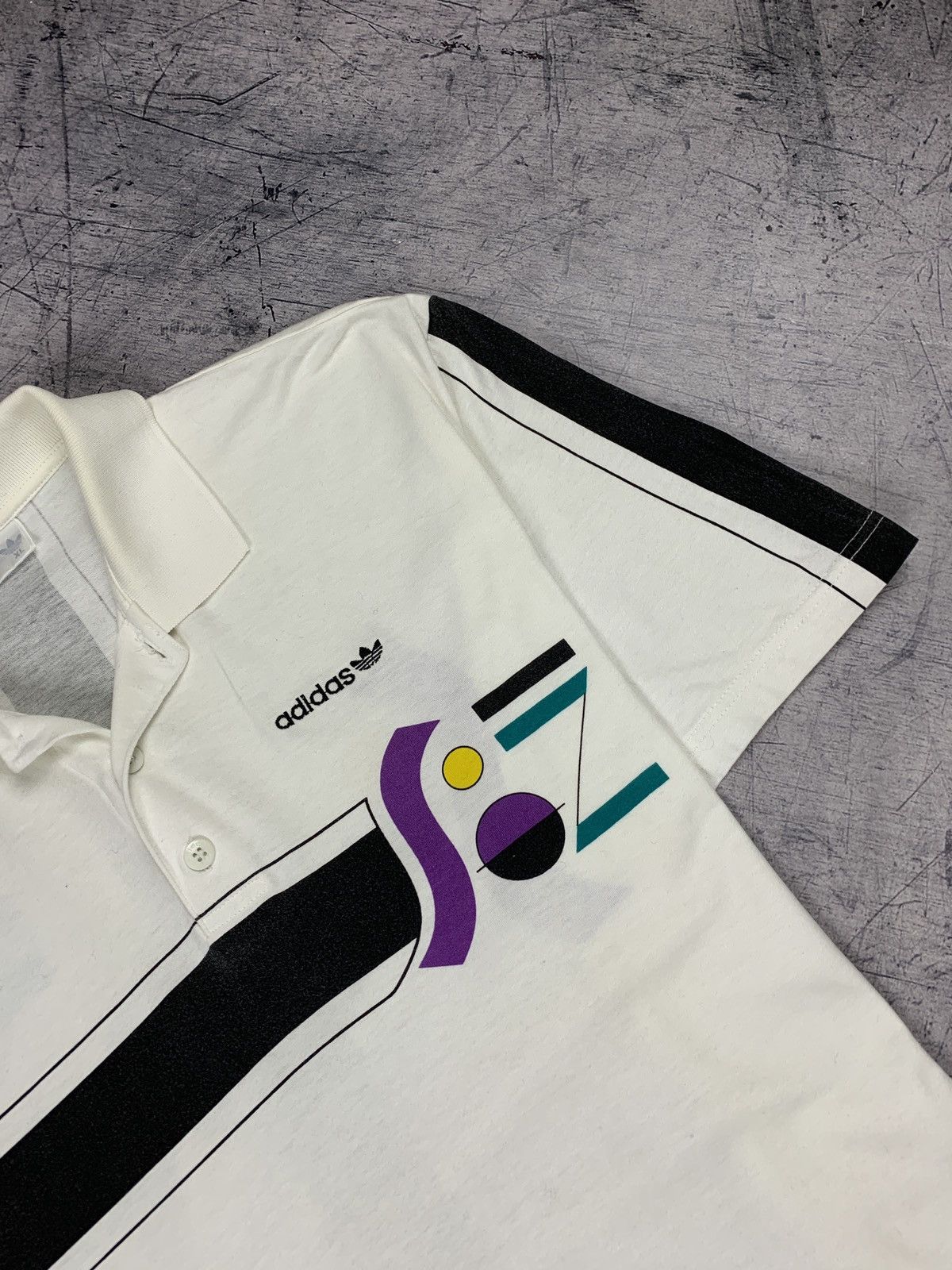 Adidas Vintage Adidas Art Print Polo embroidered logo 90s Size US XL / EU 56 / 4 - 5 Thumbnail
