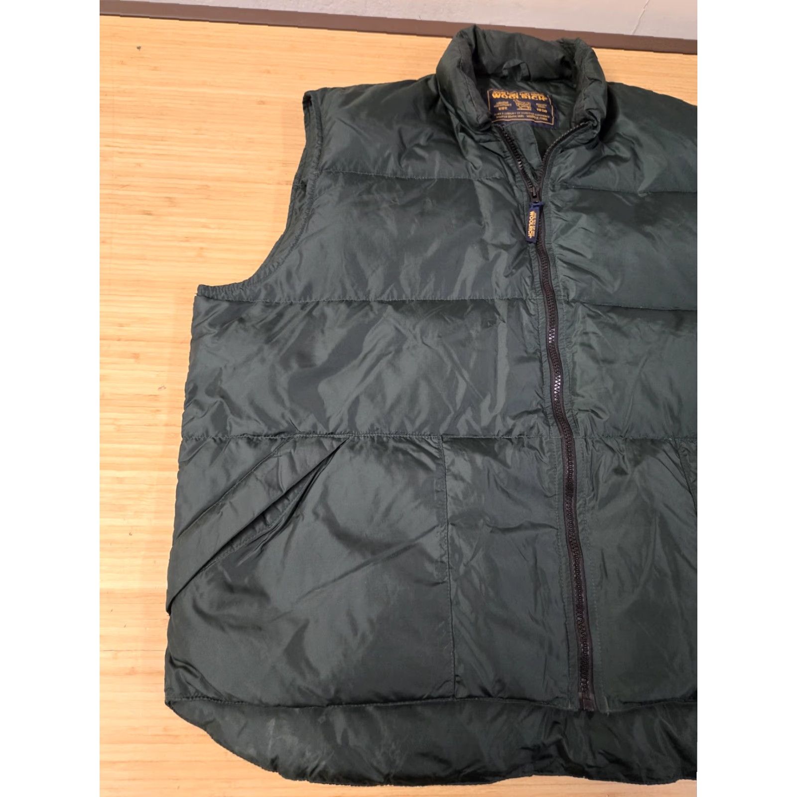 Vintage VINTAGE Woolrich Vest Mens XL Green Quilted Puffer Insulated Zip Front Stand Collar Size US XL / EU 56 / 4 - 3 Thumbnail