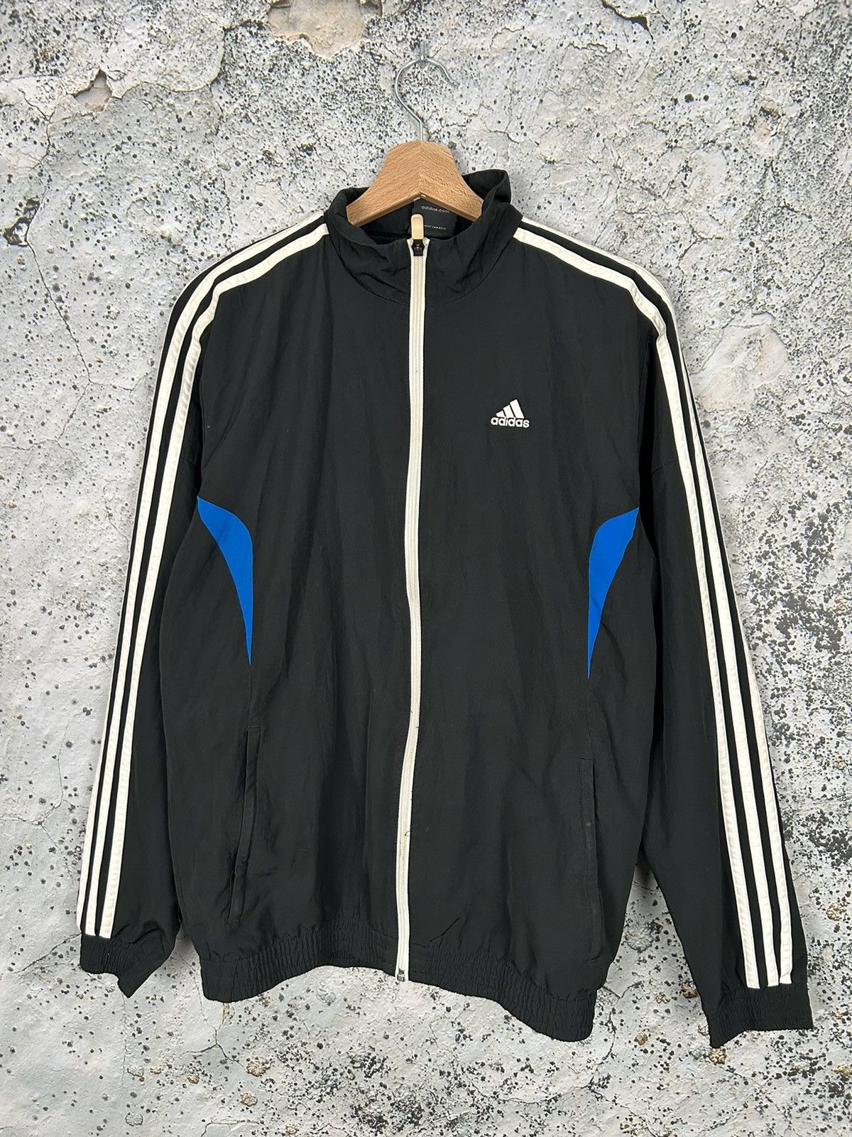 Adidas × Vintage Vintage Adidas Sportswear Light Jacket Sweatshirt Drill Size US M / EU 48-50 / 2 - 1 Thumbnail