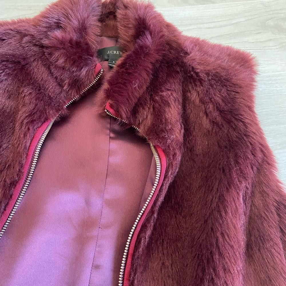 Designer J Crew Burgundy Faux Fur Vest Size S / US 4 / IT 40 - 2 Thumbnail