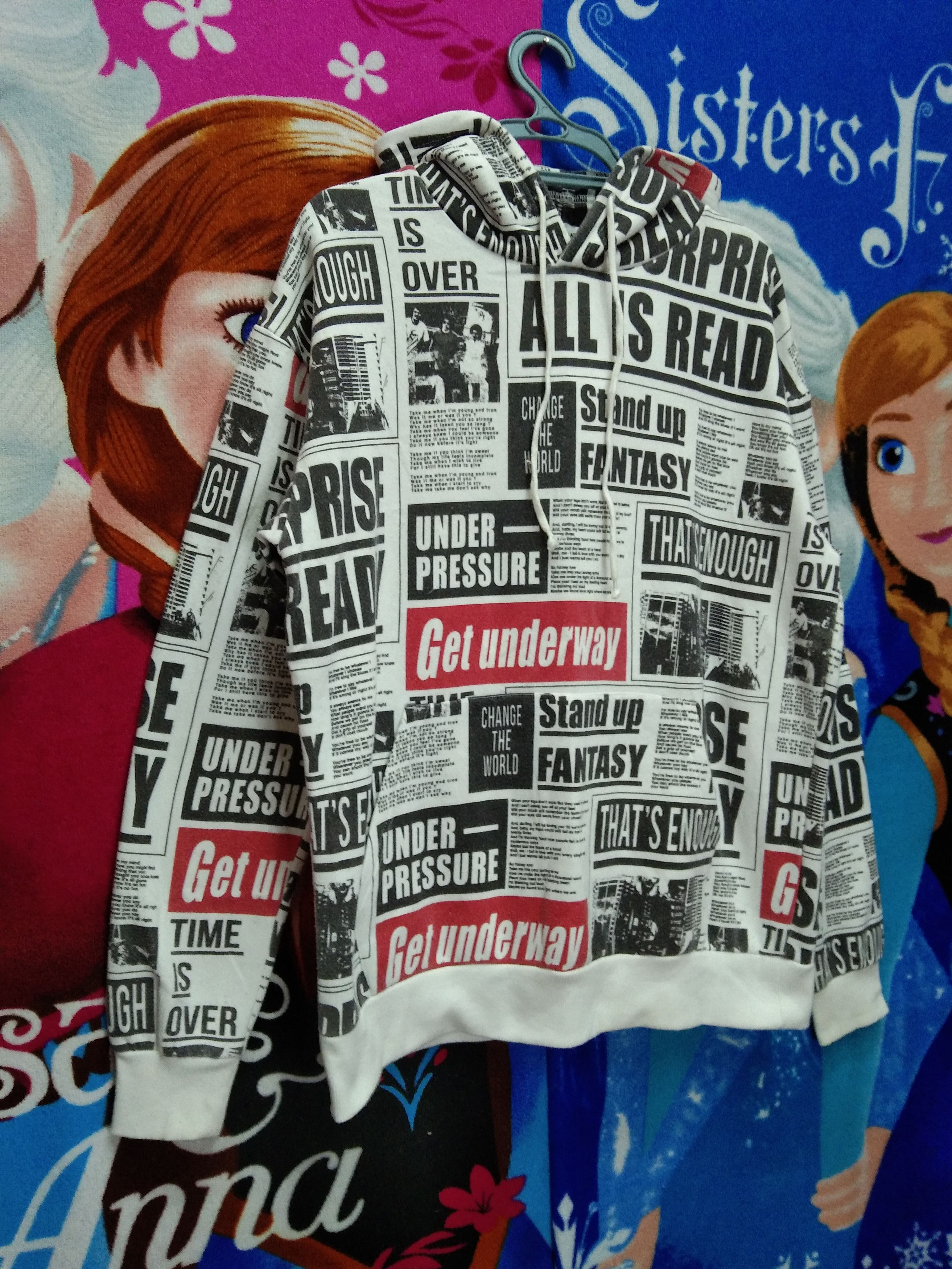 Japanese Brand BROWNY NEWS PAPER SWEATSHIRT HOODIE Size US M / EU 48-50 / 2 - 6 Thumbnail