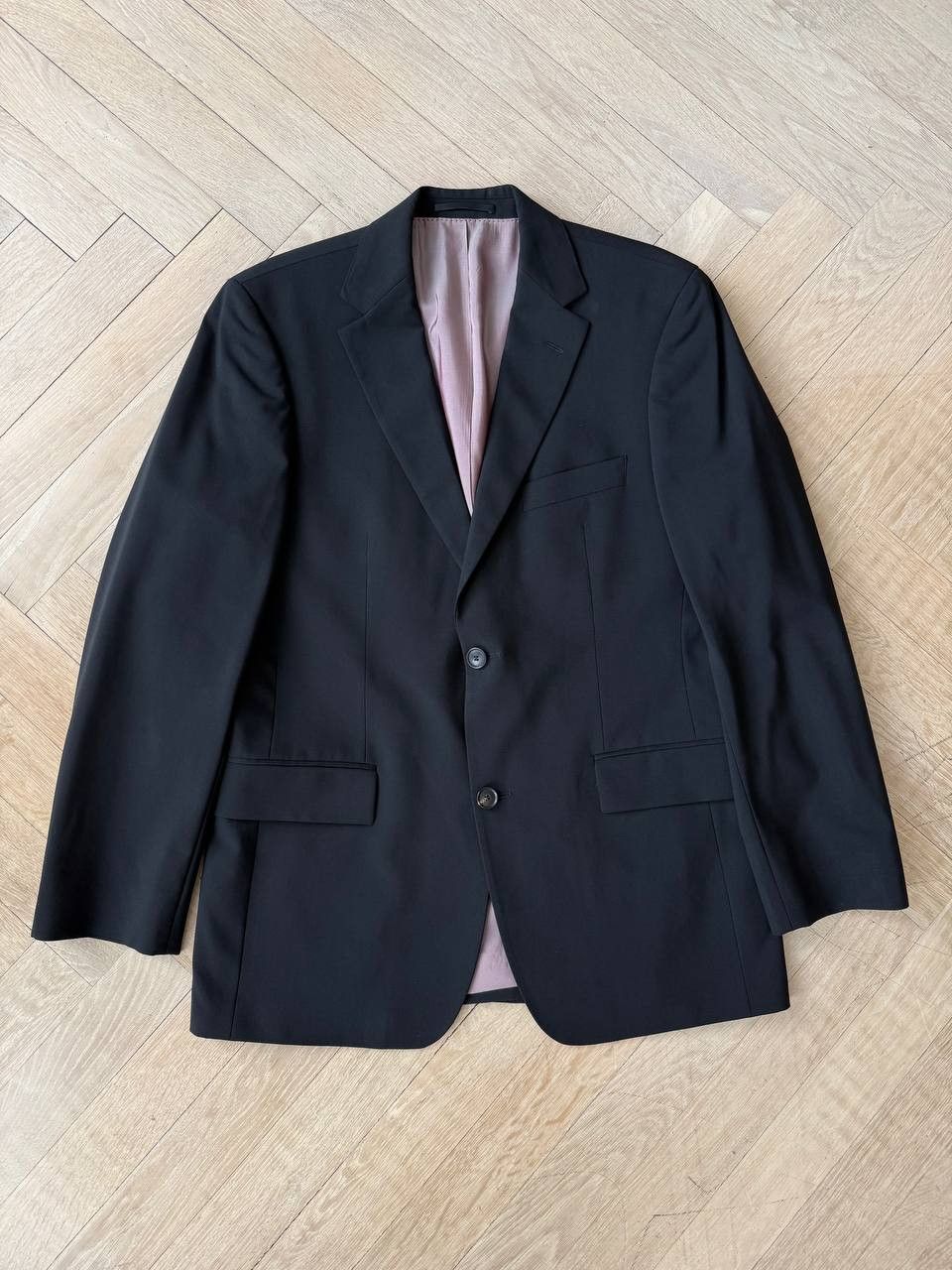Hugo Boss Hugo Boss Black Blazer Pink Lining Size 40R - 1 Thumbnail