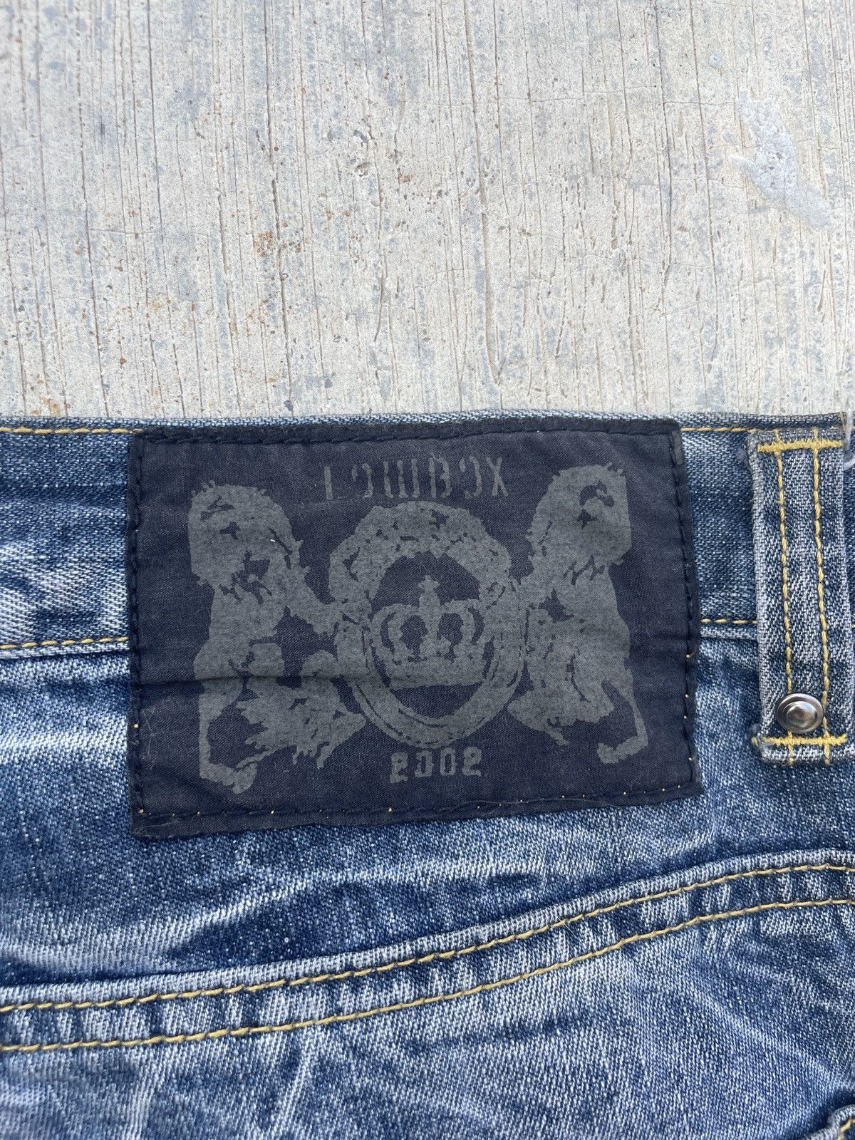 LOWBOX 💥RARE💥2000s JAPANESE BRAND LOWBOX DISTRESSED SPLATTER FLARE Size US 34 / EU 50 - 11 Thumbnail