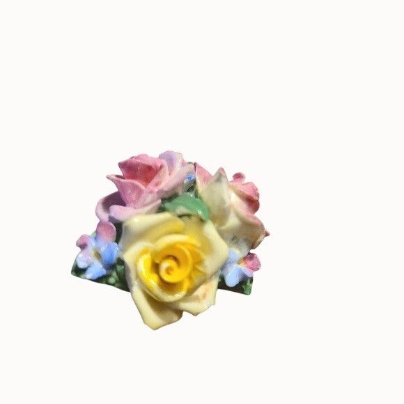 Other Rose Bouquet Porcelain Crafted Brooch Size ONE SIZE - 2 Thumbnail