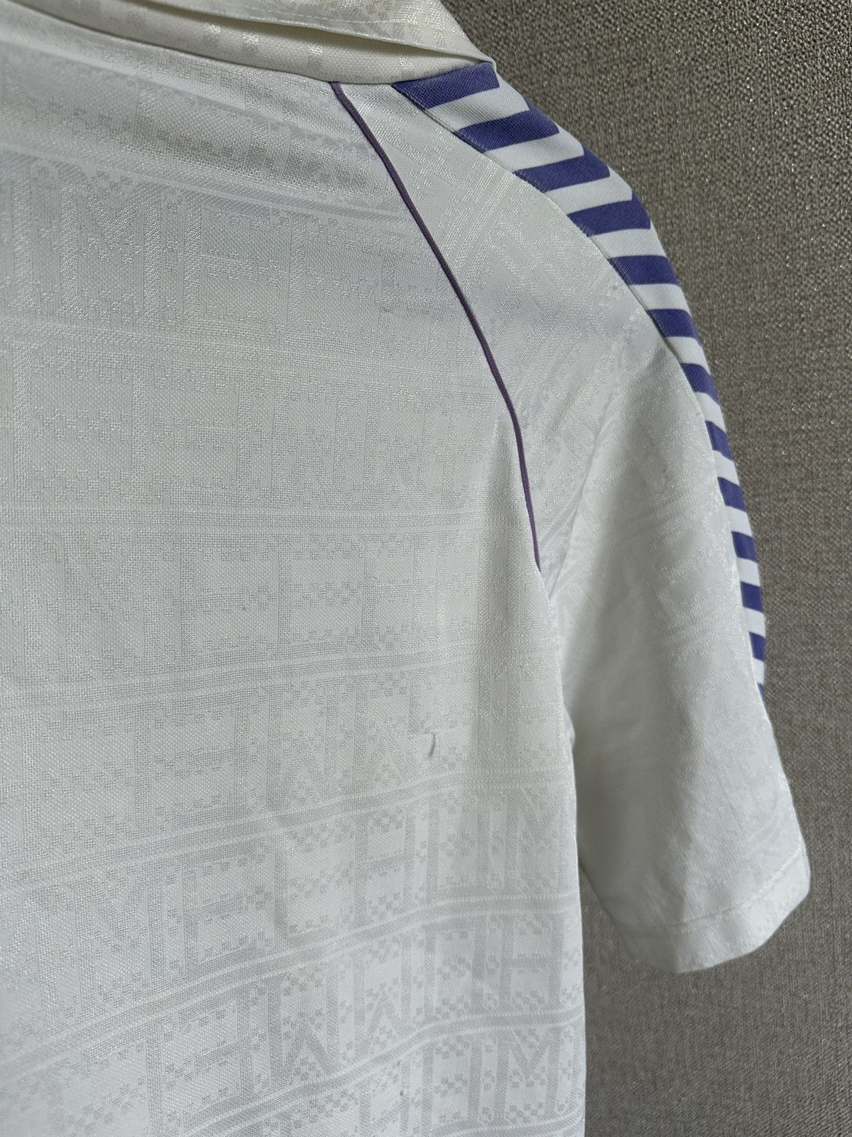 Hummel 1986 Real Madrid Hummel Rare Home Soccer Jersey Size US XL / EU 56 / 4 - 18 Thumbnail