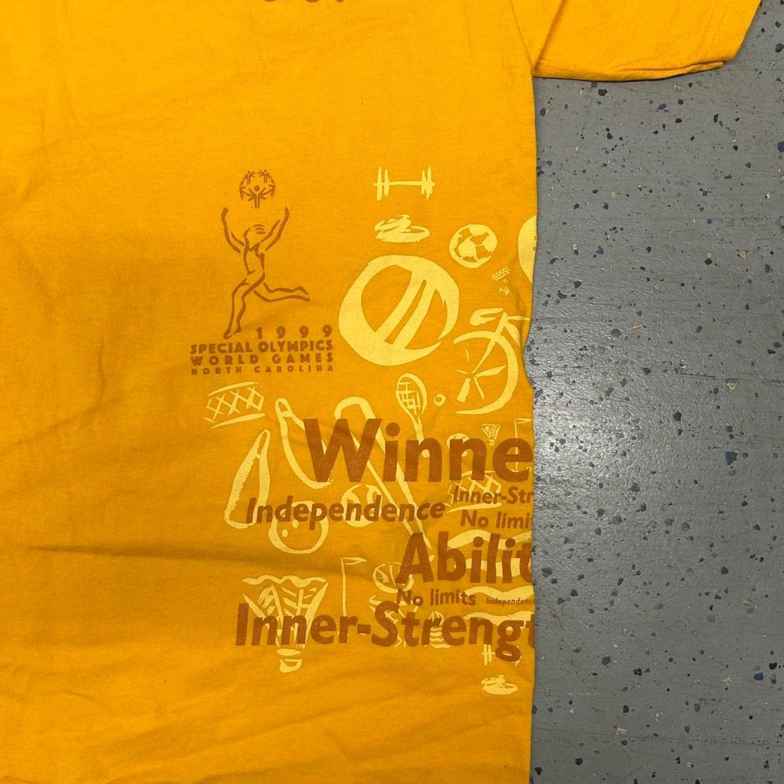 Hanes Yellow vintage 90s "It's All About Attitude" Olympics tee Size US L / EU 52-54 / 3 - 3 Thumbnail