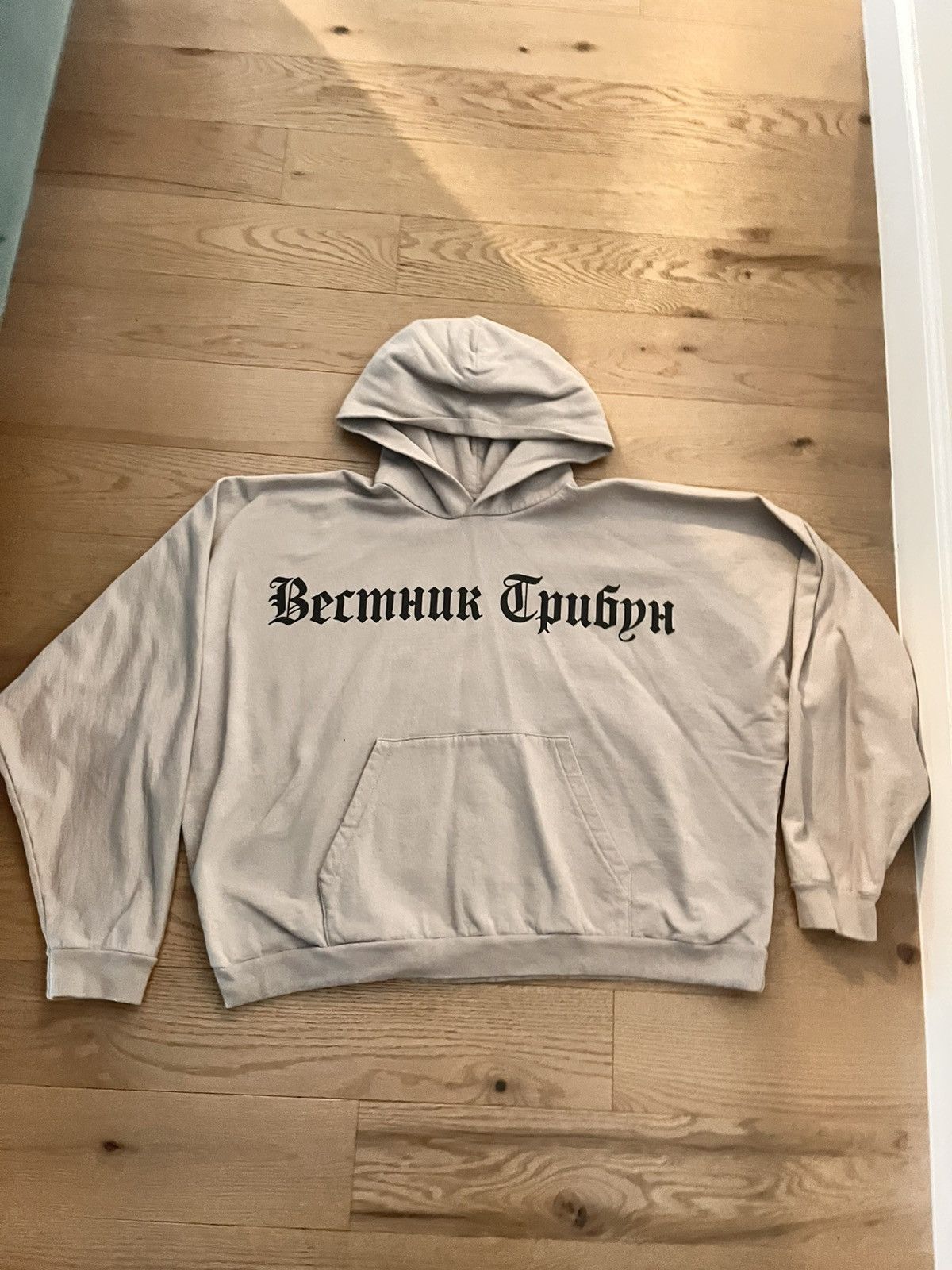 Yeezy YEEZY HOODIE Size US L / EU 52-54 / 3 - 1 Thumbnail