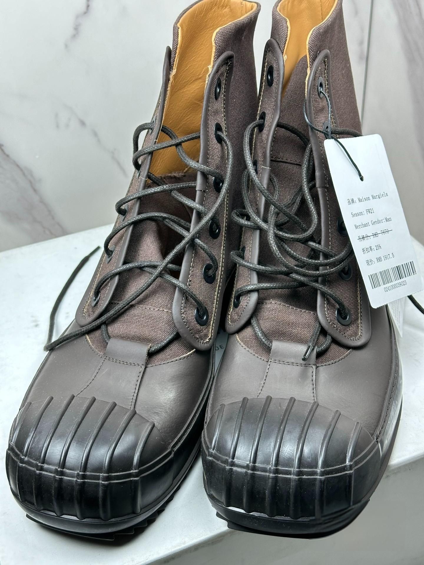 Maison Margiela Maison Margiela duck hunting boots Size US 9 / EU 42 - 1 Thumbnail