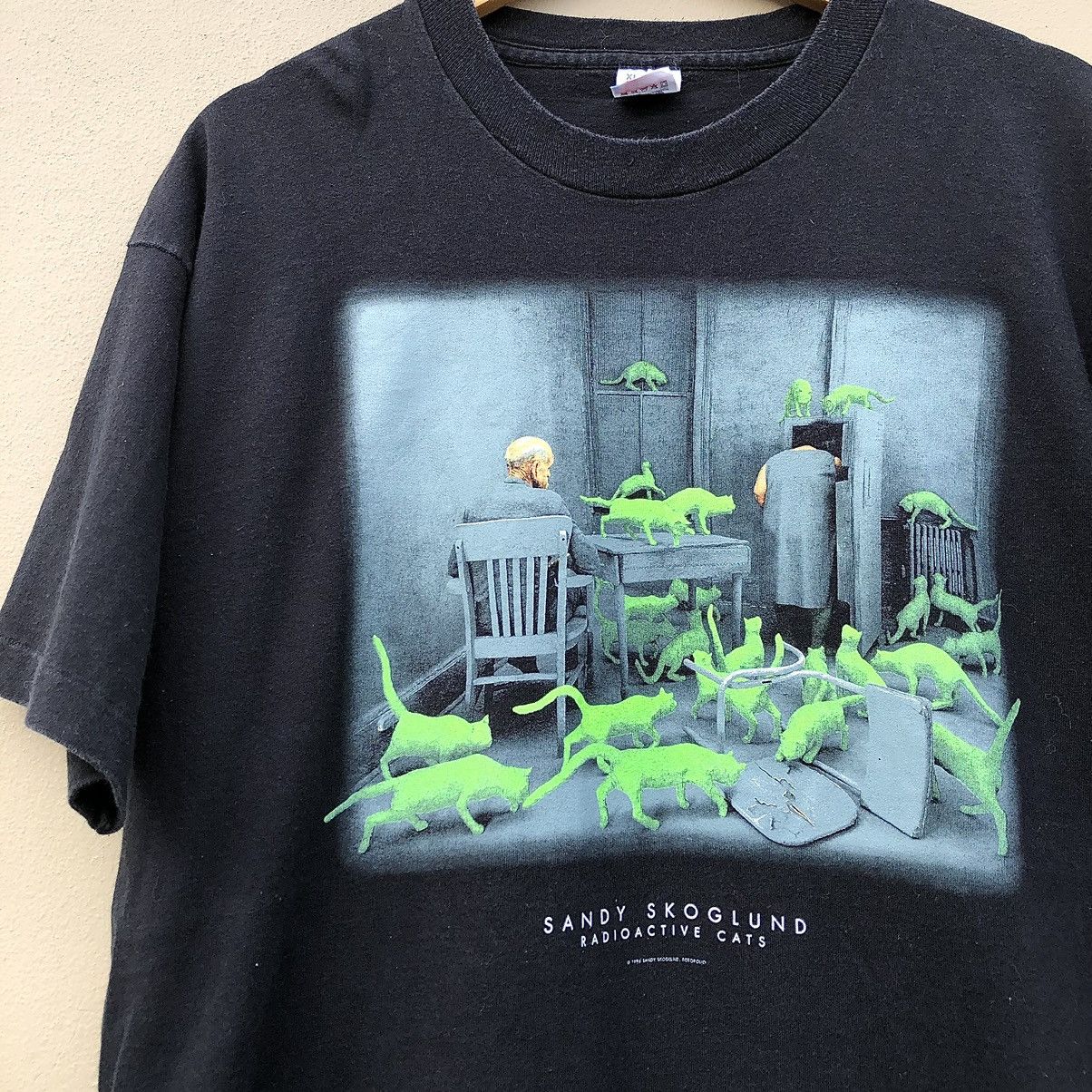 Art × Rare × Vintage Vintage sandy skoglund 90s art tee | Grailed
