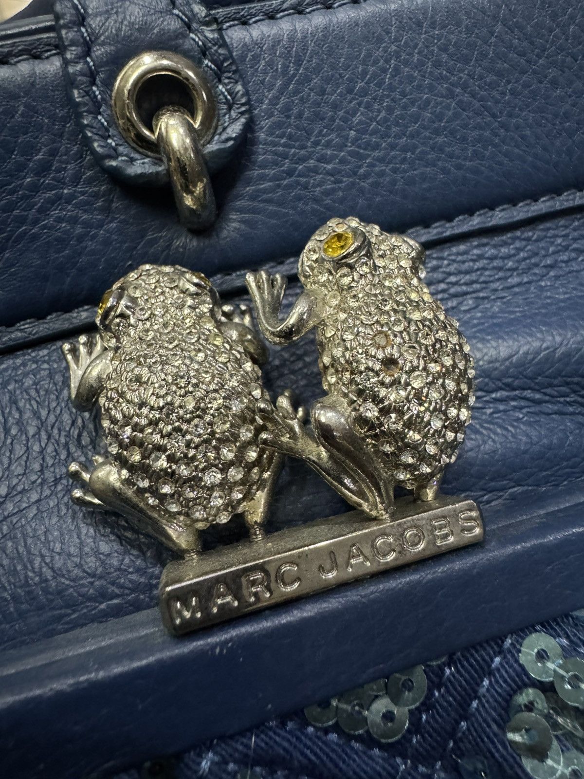 Marc Jacobs MARC JACOBS GLITTER ROBERT SEQUIN FROG BIJOU BAG Size ONE SIZE - 6 Thumbnail
