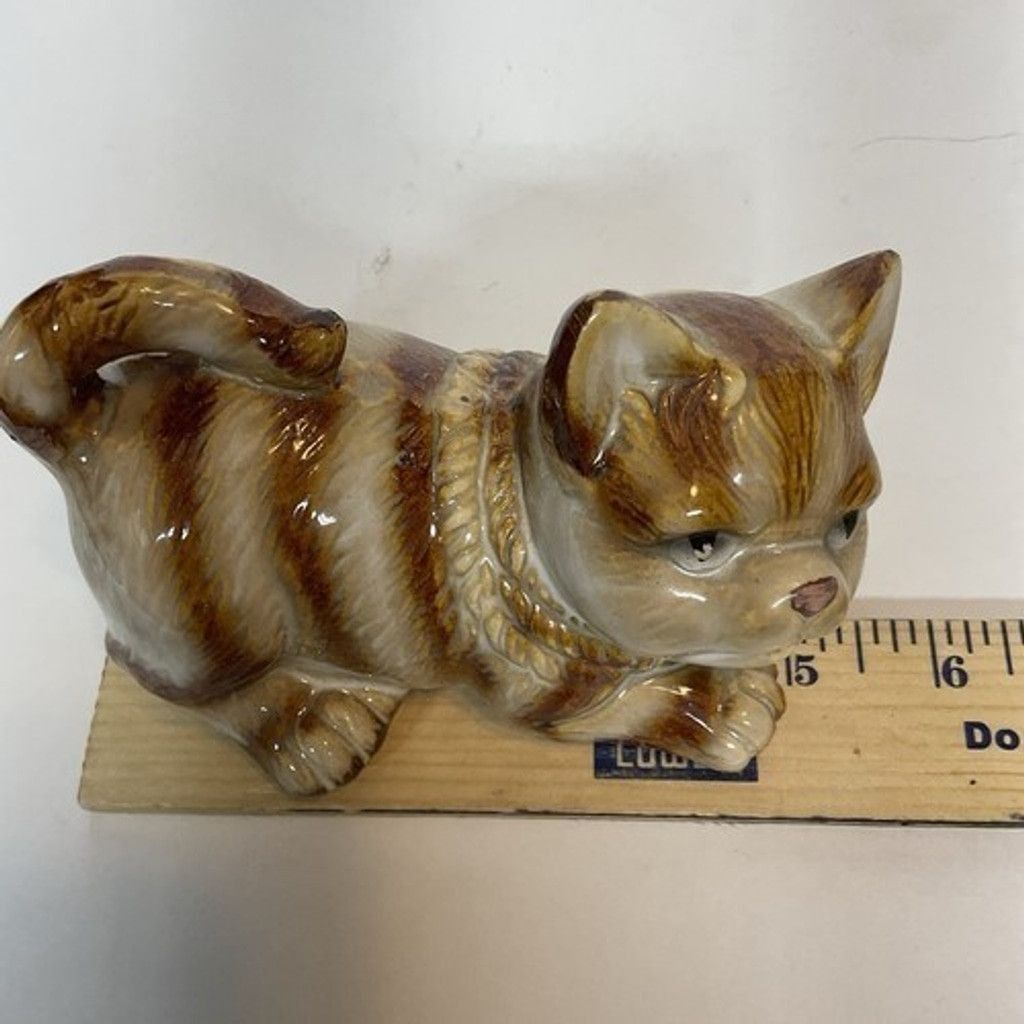 The Unbranded Brand VTG Cat Ceramic Glazed Striped Cat Crouch Laying Down Kitten Size ONE SIZE - 4 Thumbnail
