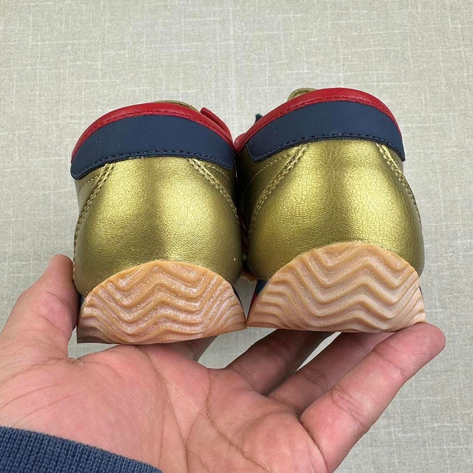 Adidas 2006 Adidas Country 73 "Gold" Women 9 Size US 9 / IT 39 - 5 Thumbnail