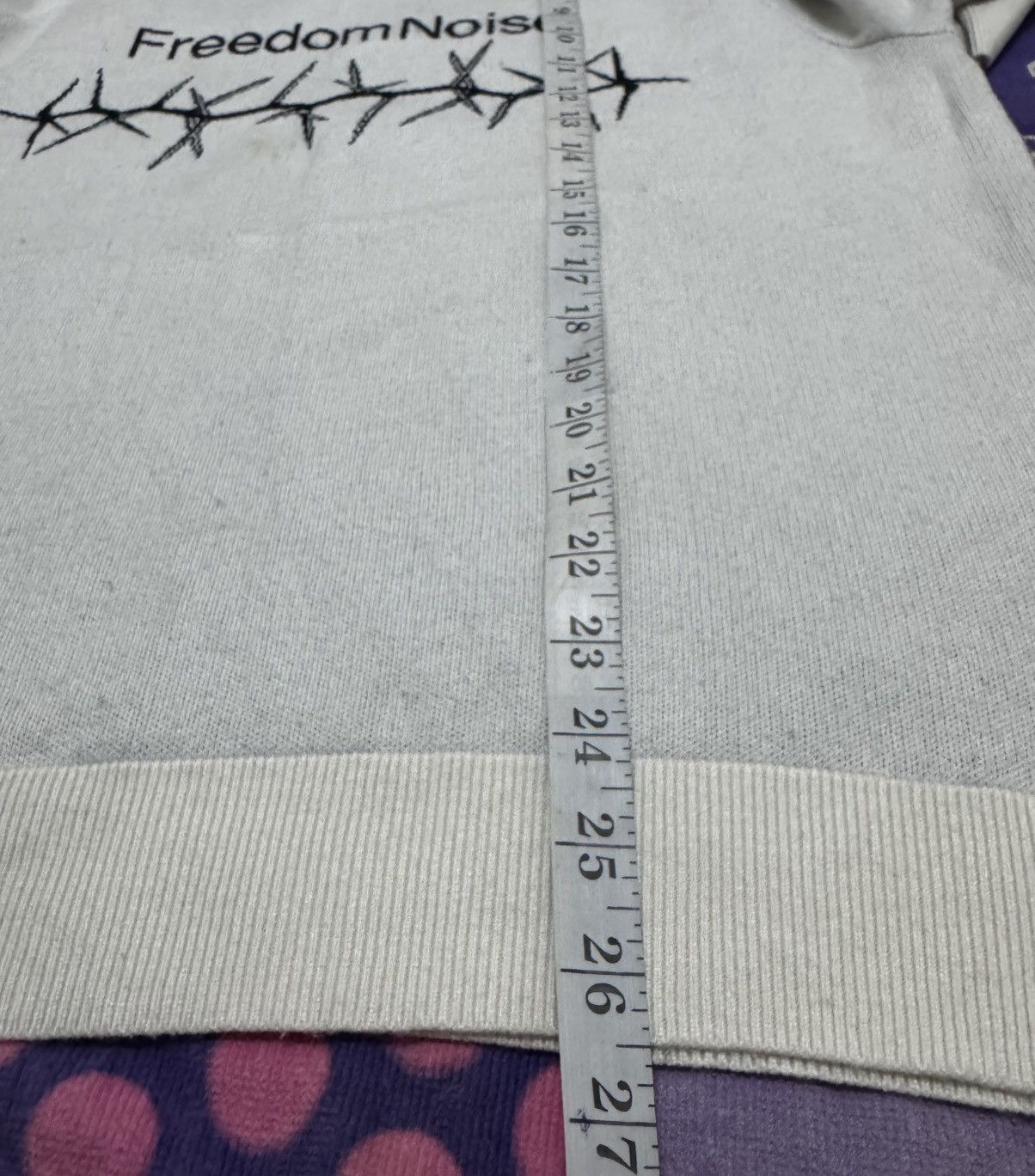 Undercover GU x UNDERCOVER Sweatshirt/Knitwear Rare Design Size US M / EU 48-50 / 2 - 11 Thumbnail