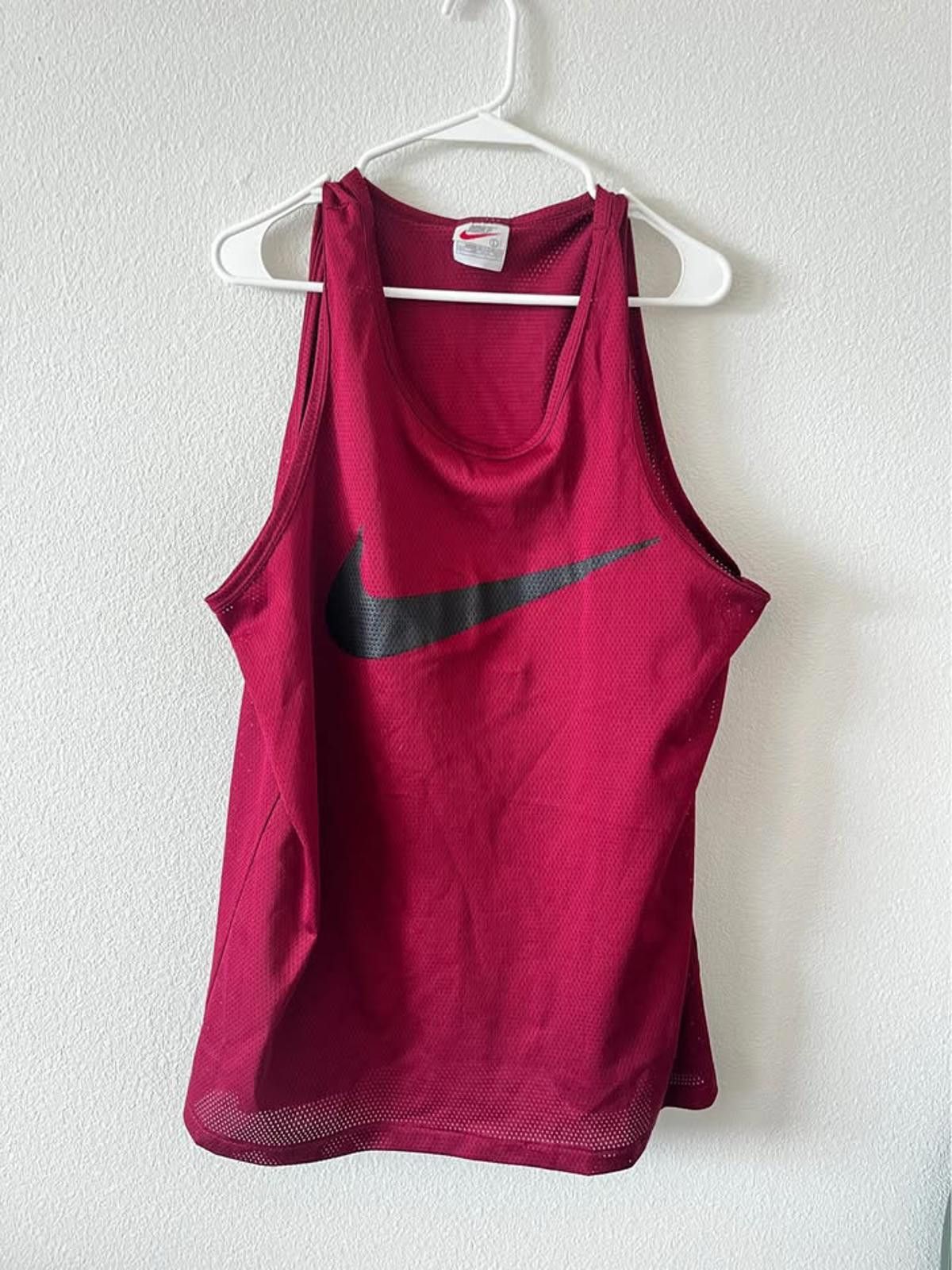 Nike Vintage Nike Big Swoosh Red Tank Black Top Large Size ONE SIZE - 1 Thumbnail