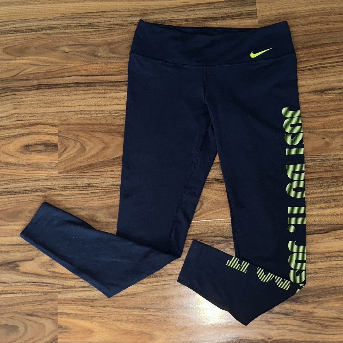 Nike Nike Leggings Size 30" / US 8 / IT 44 - 1 Thumbnail