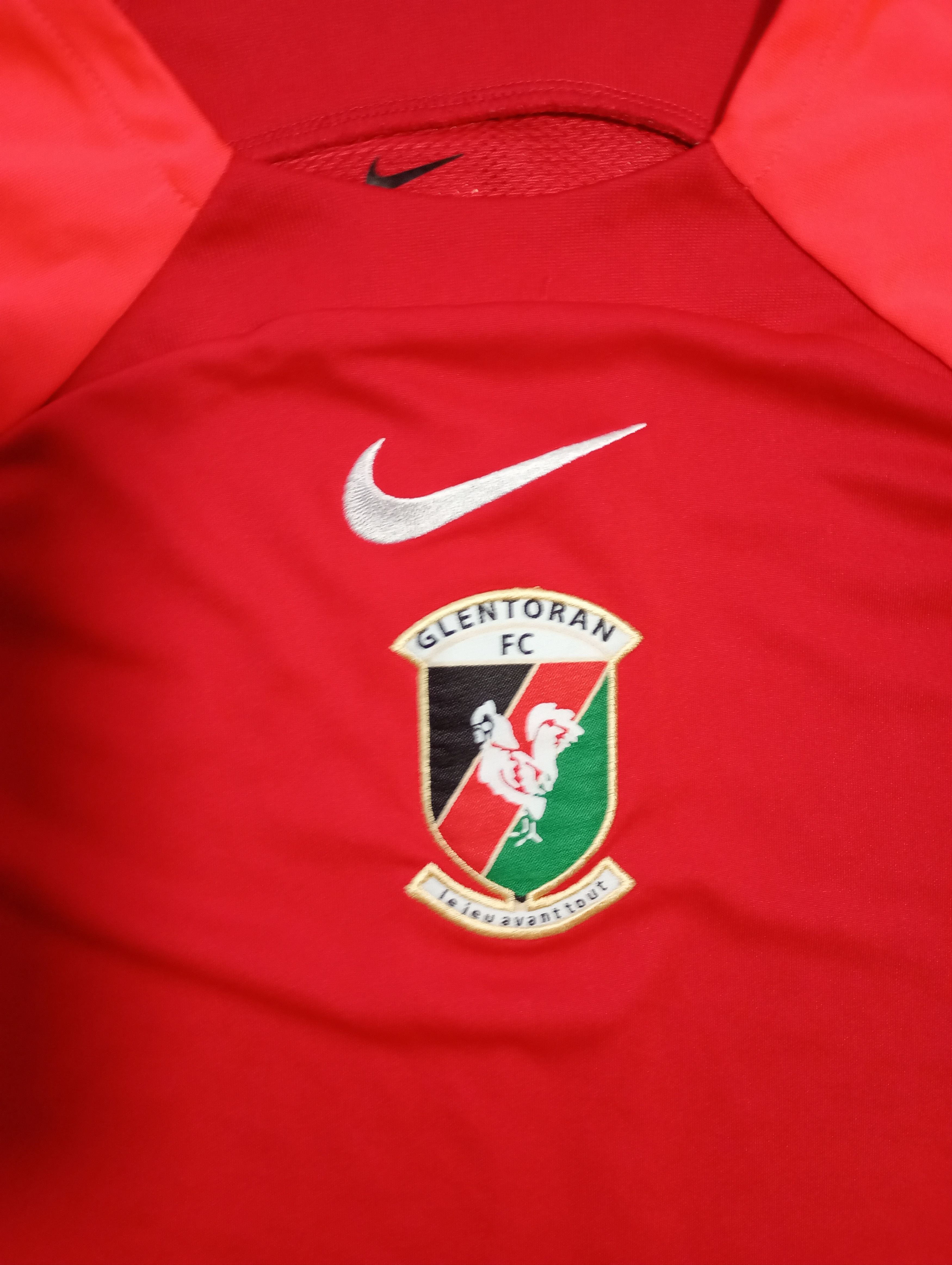 Nike Nike Glentoran FC Training Jersey 2022-2023 Size US M / EU 48-50 / 2 - 6 Thumbnail
