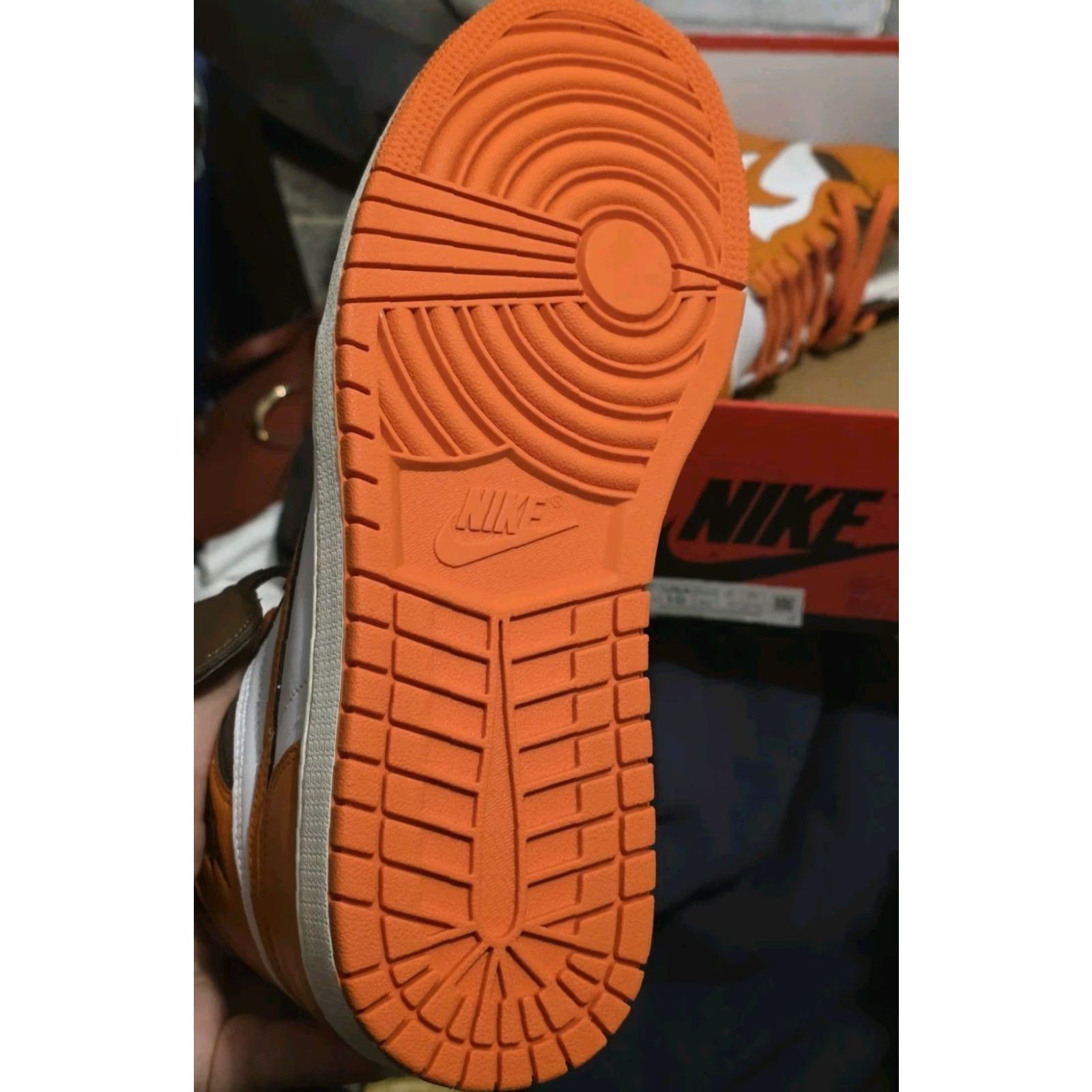 Jordan Brand Jordan 1 High OG Starfish 2022 DO9369-101 Size 10W Size US 10 / IT 40 - 3 Thumbnail