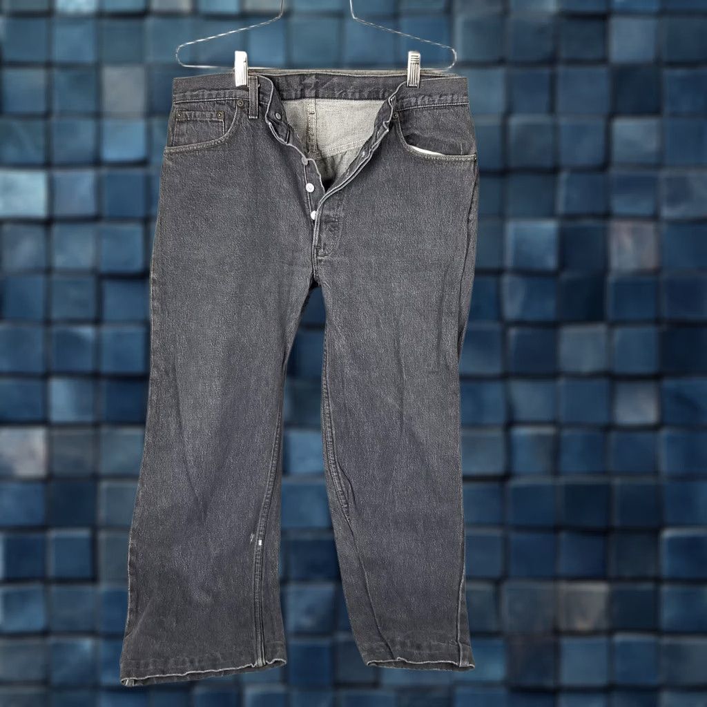 Levi's VINTAGE Levi’s 501 Jeans Gray 34X28 Made in USA Button Fly Distressed 80s Cowboy Festival Retro USA Mens Jeans Size US 34 / EU 50 - 1 Thumbnail