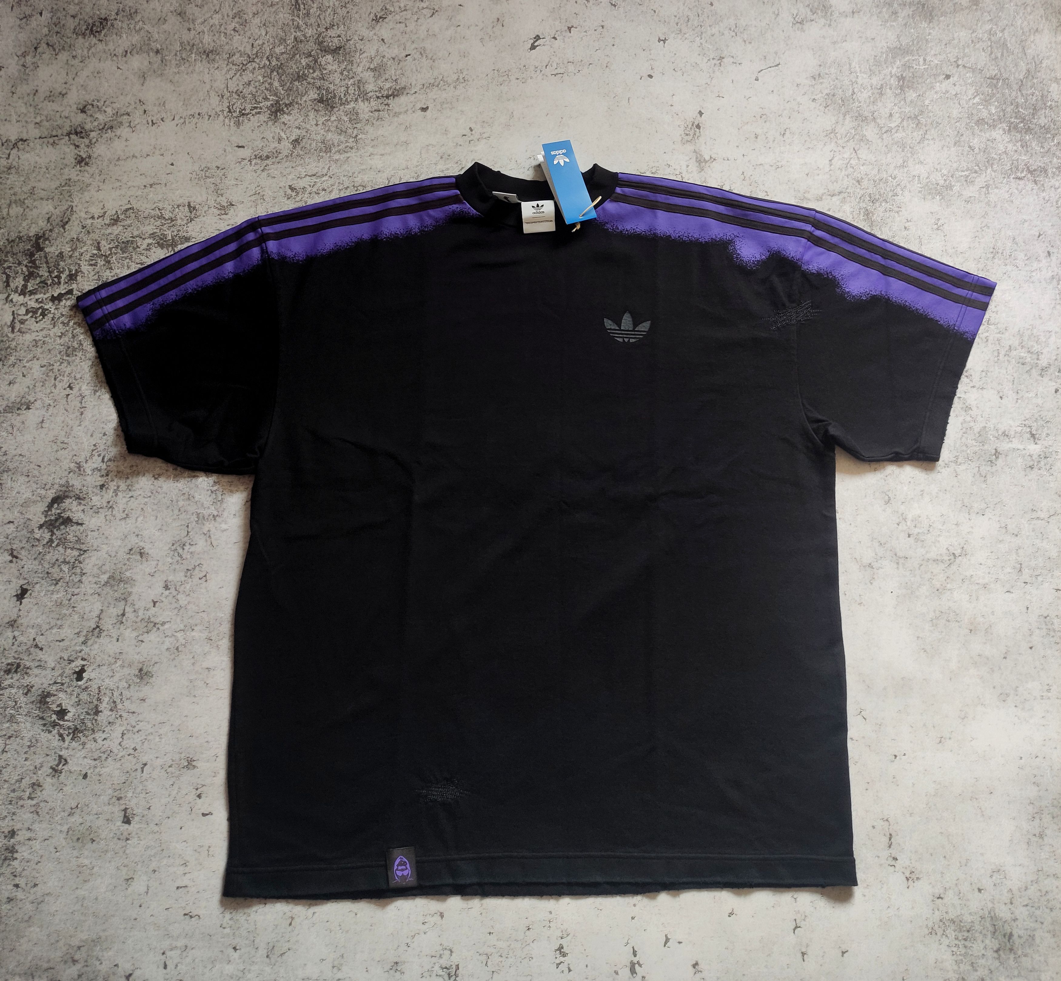 Adidas ADIDAS X YOUTH OF PARIS TEE IU3311 SIZE L Size US L / EU 52-54 / 3 - 1 Thumbnail