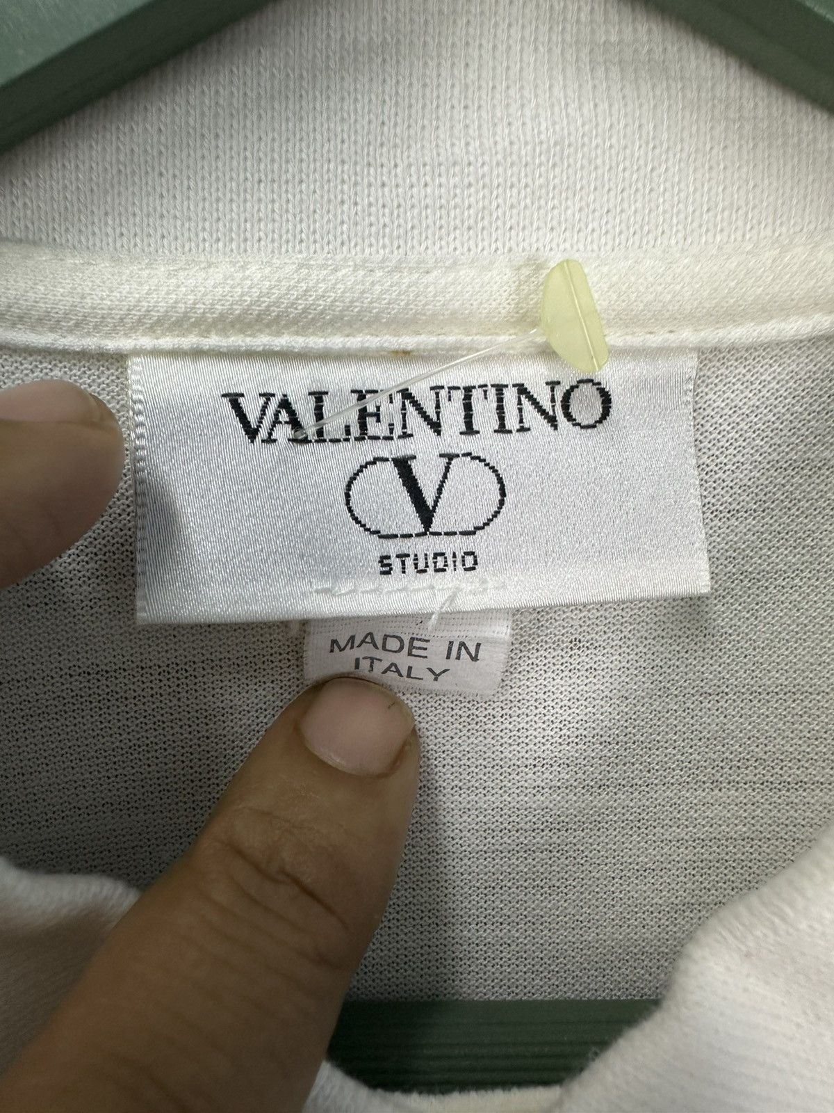 Valentino Vintage Valentino Polo Tee NOS A1021 Size US L / EU 52-54 / 3 - 8 Thumbnail