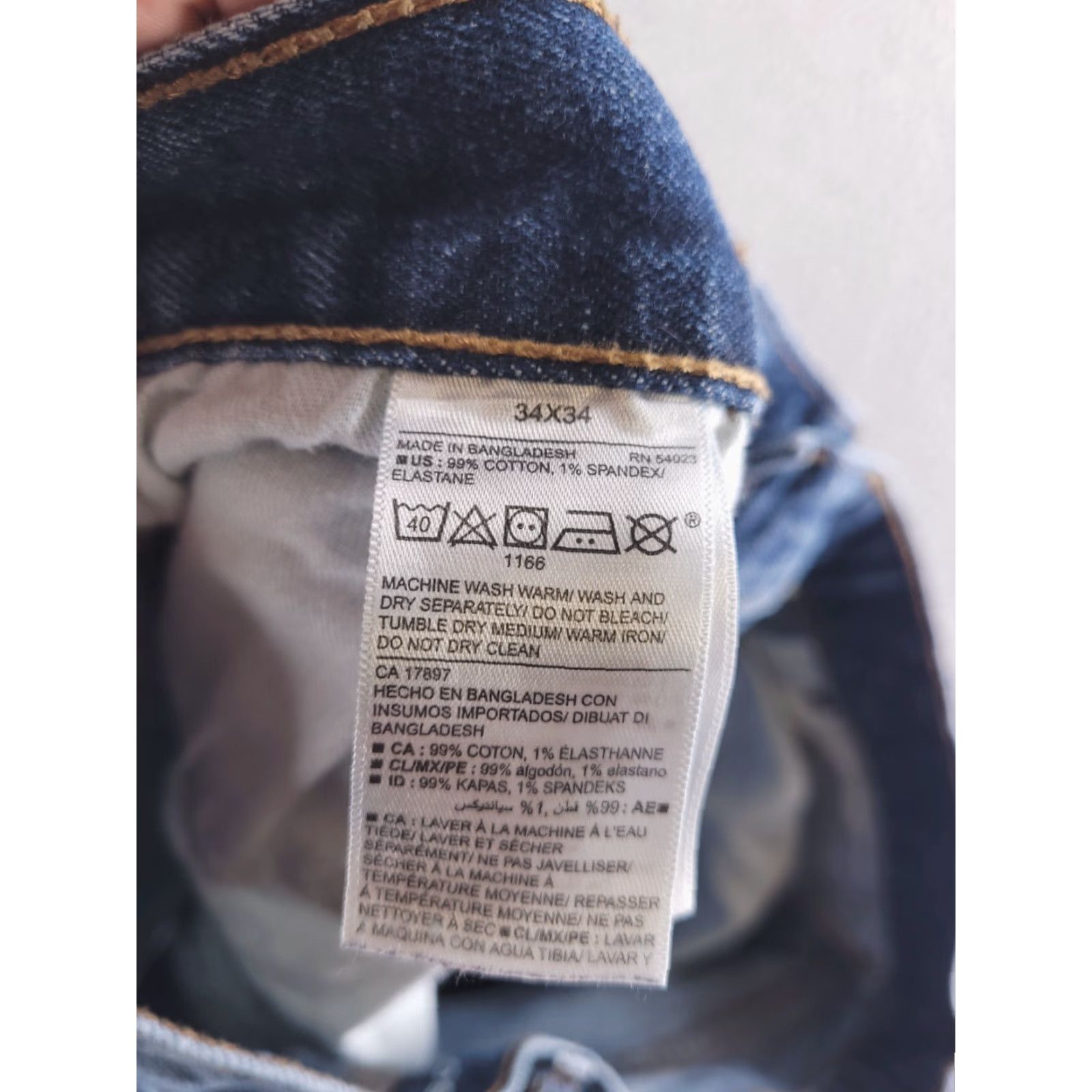 Old Navy Old Navy Jeans Mens 34x33 Blue Straight Fit Medium Wash Size US 34 / EU 50 - 4 Thumbnail