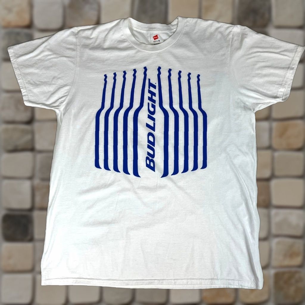 Hanes Bud Light Promo T-Shirt Bottles Graphic Sz XL Hanes Men White Cotton Crew Neck Short Sleeve Vintage/Pre-owned Shirt XL Mens Size US XL / EU 56 / 4 - 1 Thumbnail