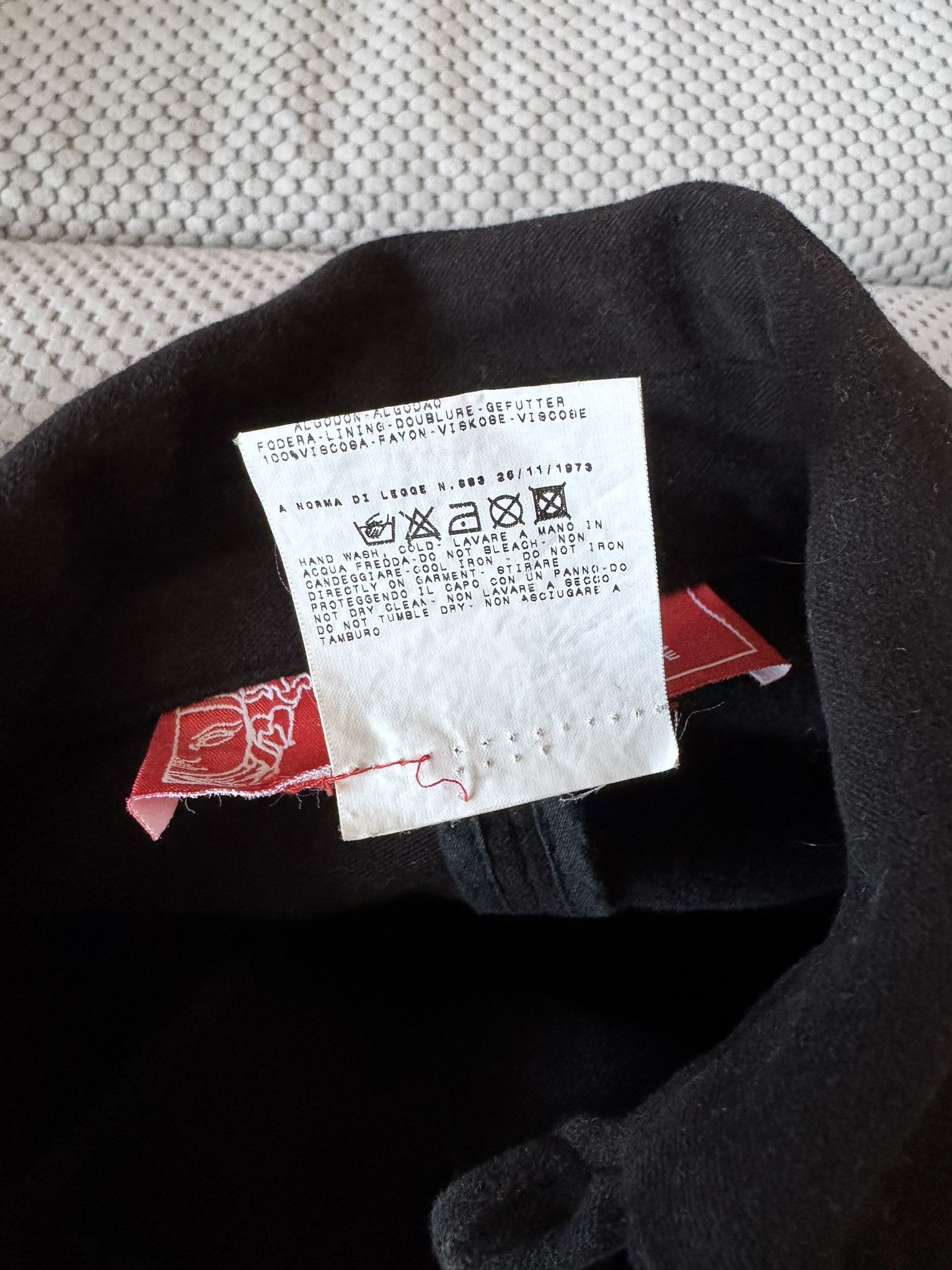Versace Jeans Couture Vintage Y2K Versace Jeans Couture Black Jacket Italy XS-S Size XS / US 0-2 / IT 36-38 - 4 Thumbnail