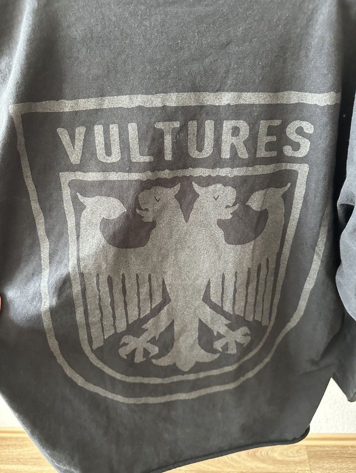 Gosha Rubchinskiy × Kanye West VULTURES LONG SLEEVE BLACK Size US L / EU 52-54 / 3 - 3 Thumbnail