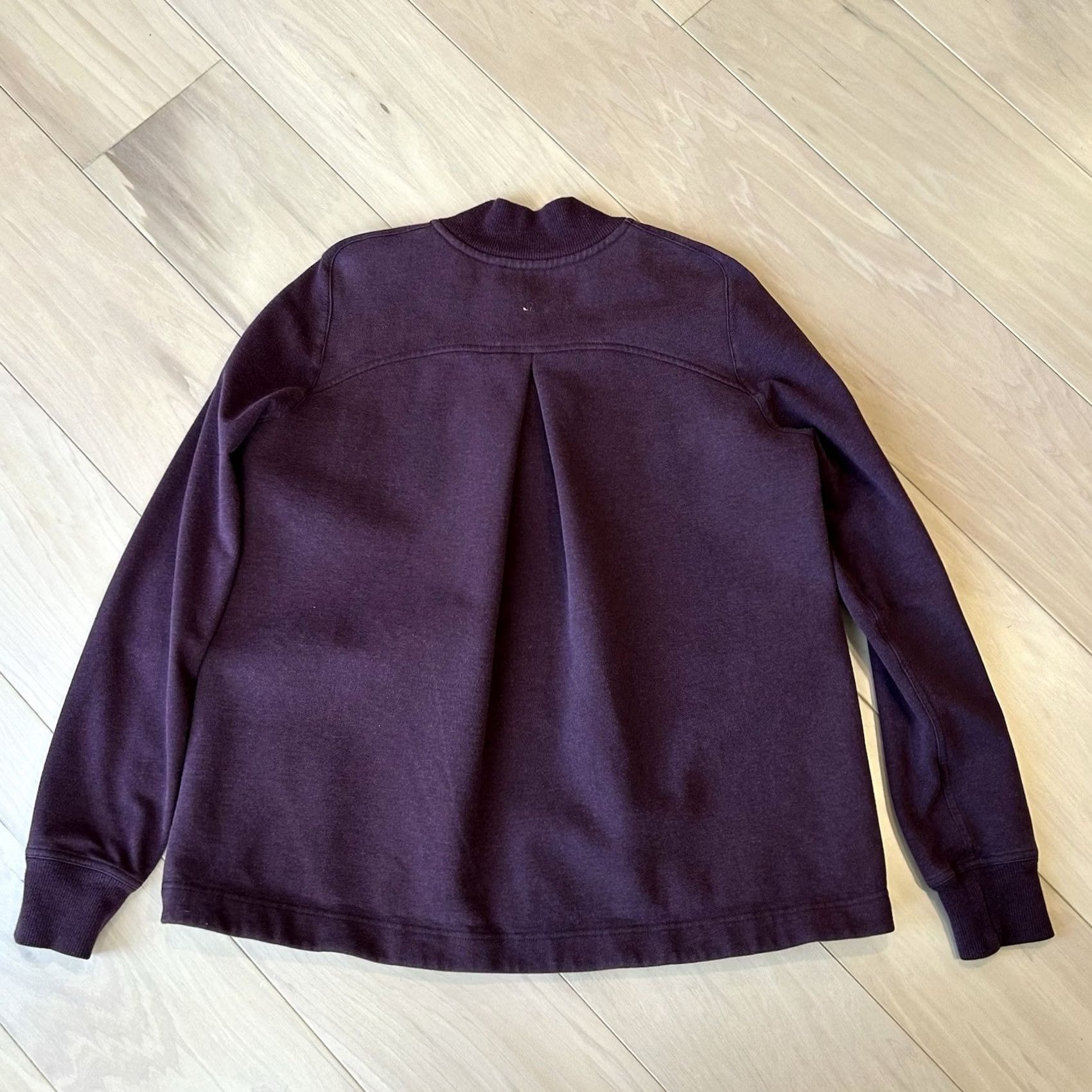 Lululemon Lululemon Pleat To Street Bomber Jacket Women’s 6 Burgundy Distressed Size M / US 6-8 / IT 42-44 - 2 Thumbnail