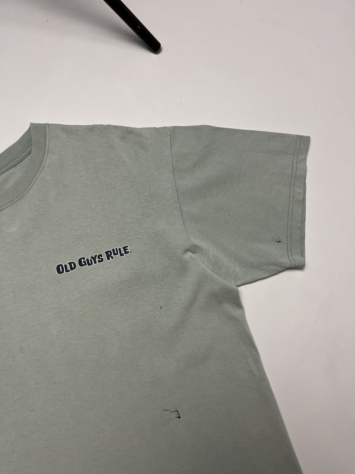 Quiksilver Vintage Old Guys Rule Surf Sun Faded tee Size US L / EU 52-54 / 3 - 13 Thumbnail
