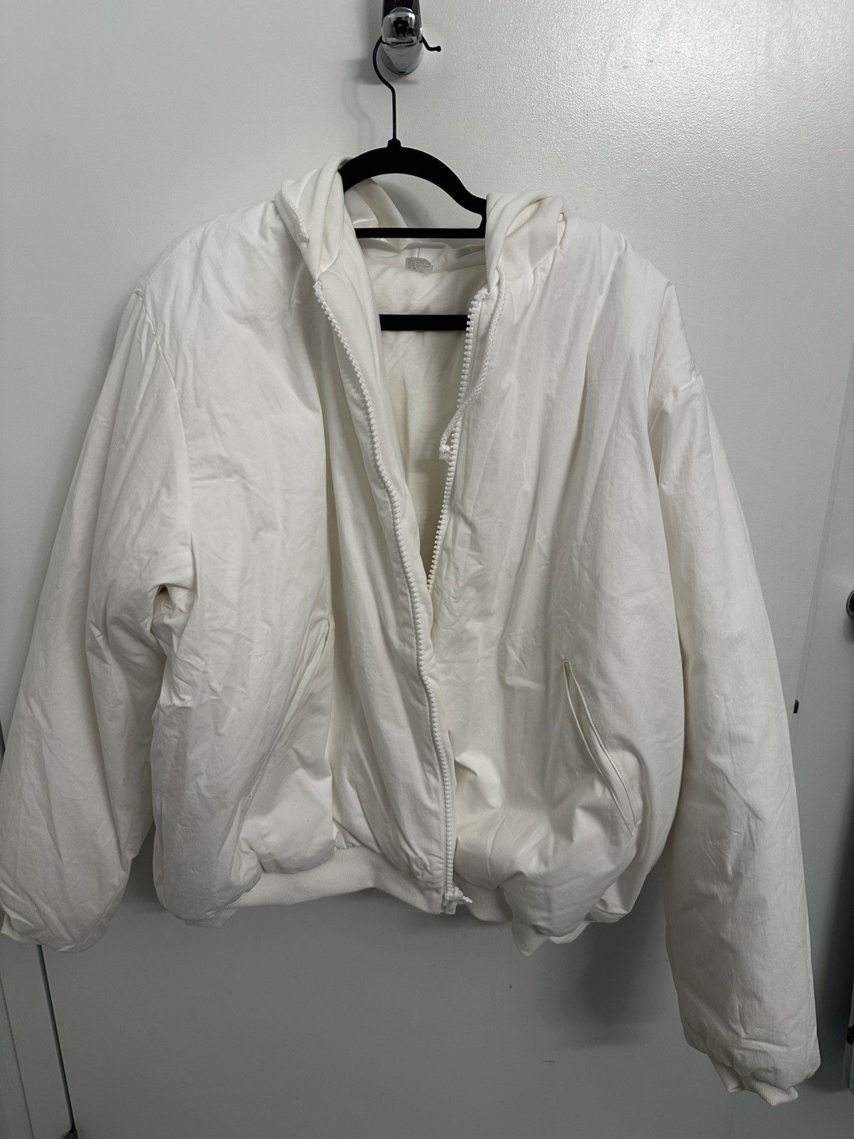 Yeezy White Yeezy Bomber (JC-08, Size 3) Size US XL / EU 56 / 4 - 1 Thumbnail