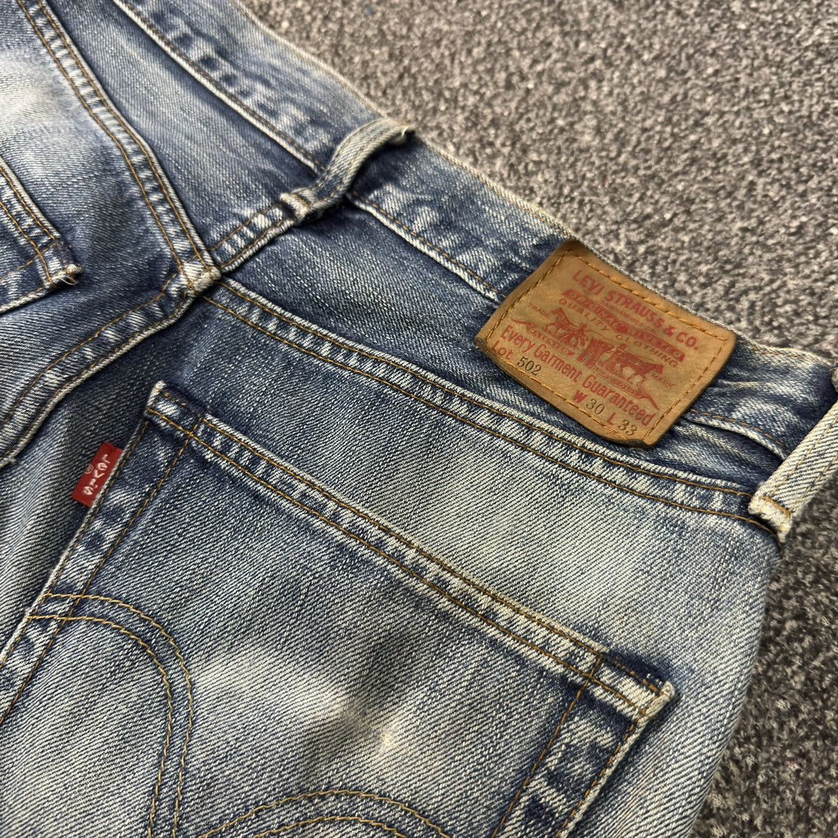 14th Addiction Vintage 90s Levis 502 Faded 2 Tone Distressed Denim W30 Size US 30 / EU 46 - 10 Thumbnail