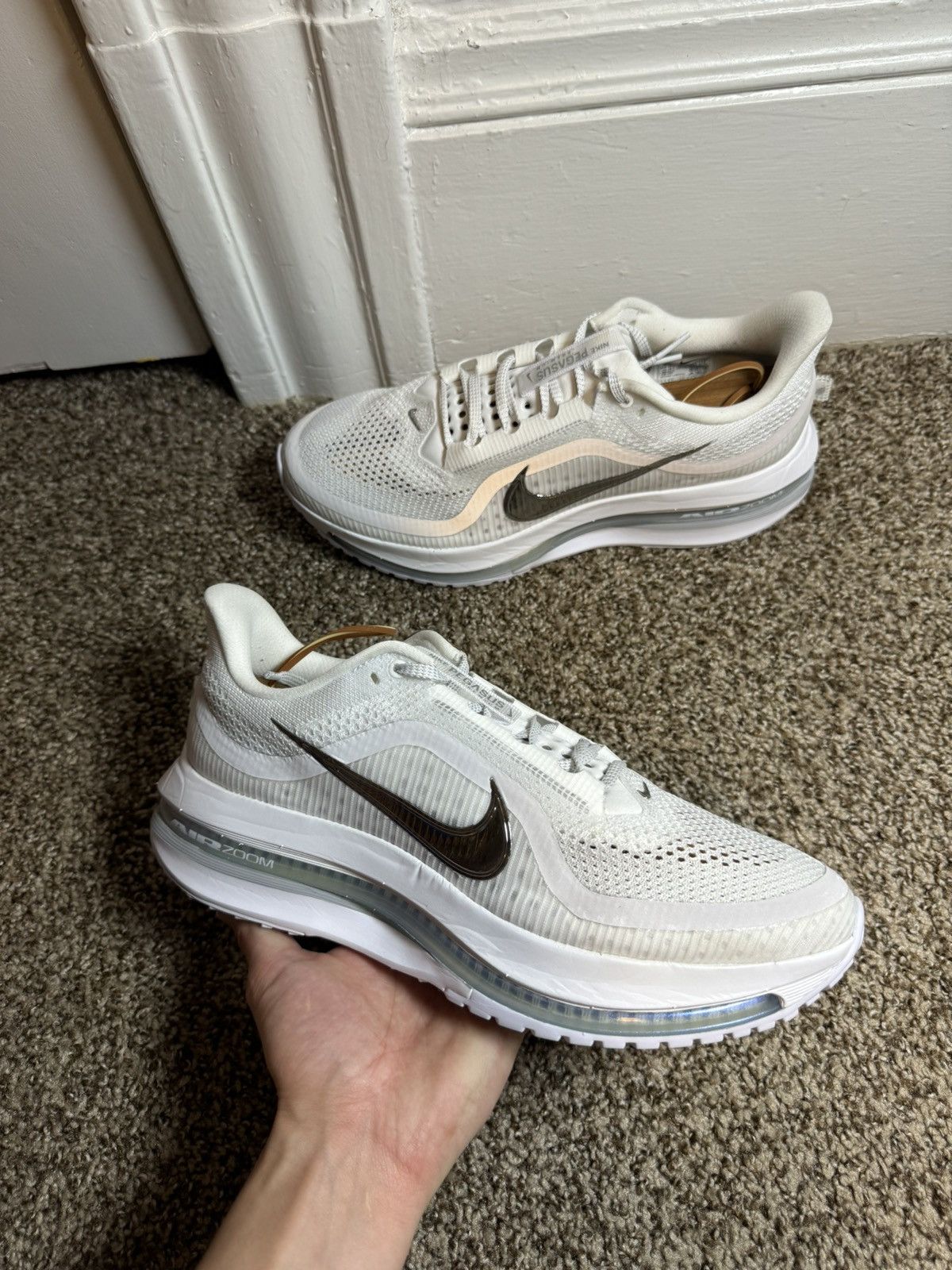 Nike Nike Air Zoom Pegasus Premium Mens Size 10.5 White Silver Size US 10.5 / EU 43-44 - 1 Thumbnail
