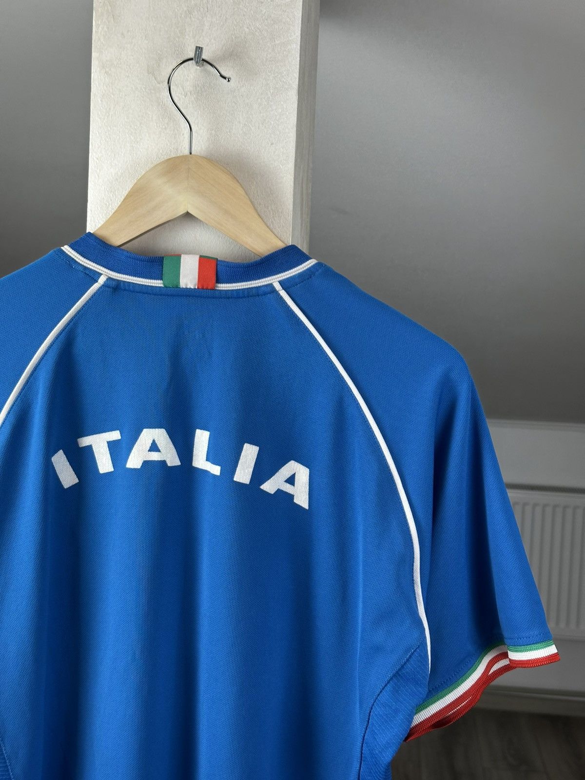 Vintage Vintage Italy Tee Big Logo Italia Size US L / EU 52-54 / 3 - 9 Thumbnail