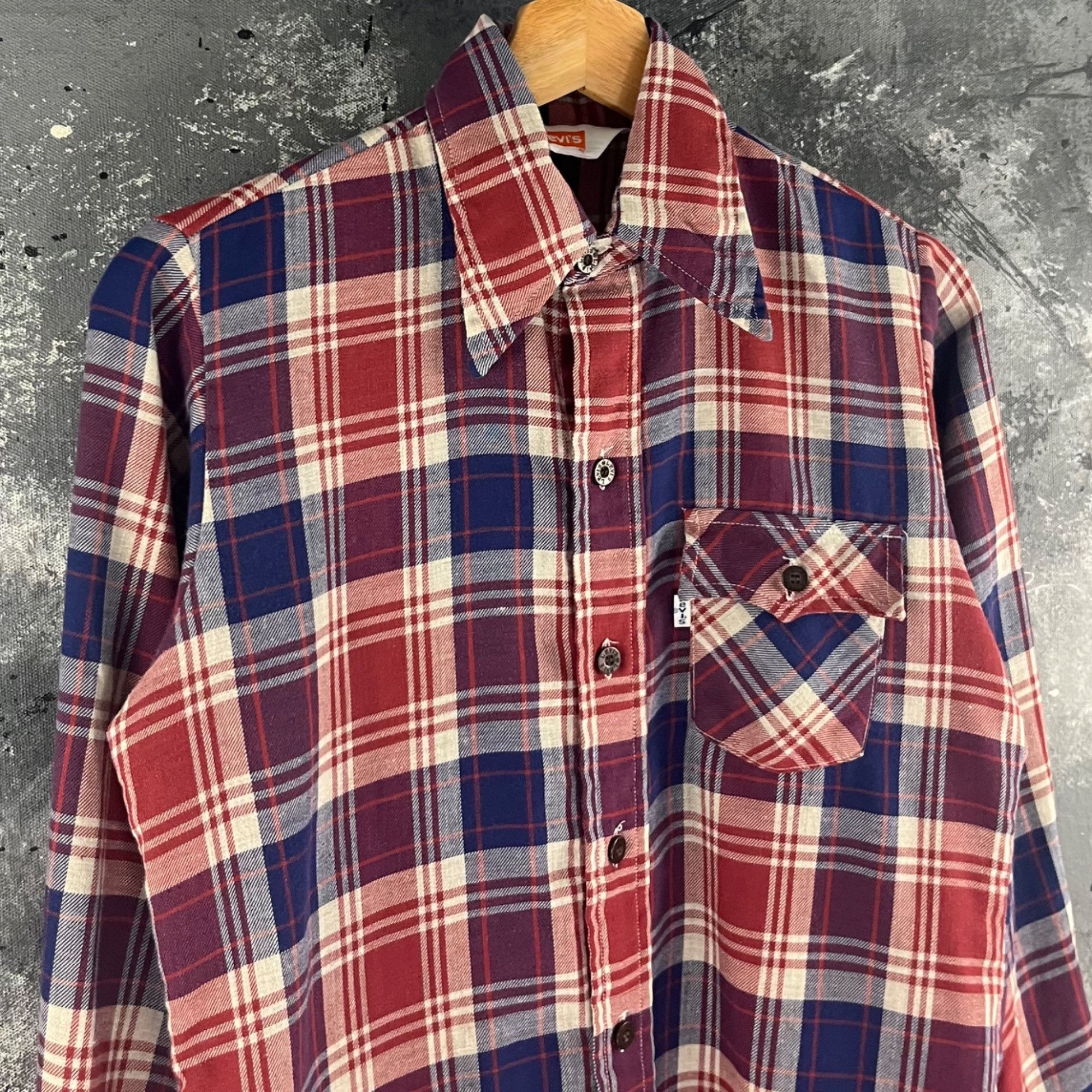 Levi's × Vintage Vintage 80’s Levi’s button shirt Size US M / EU 48-50 / 2 - 2 Thumbnail