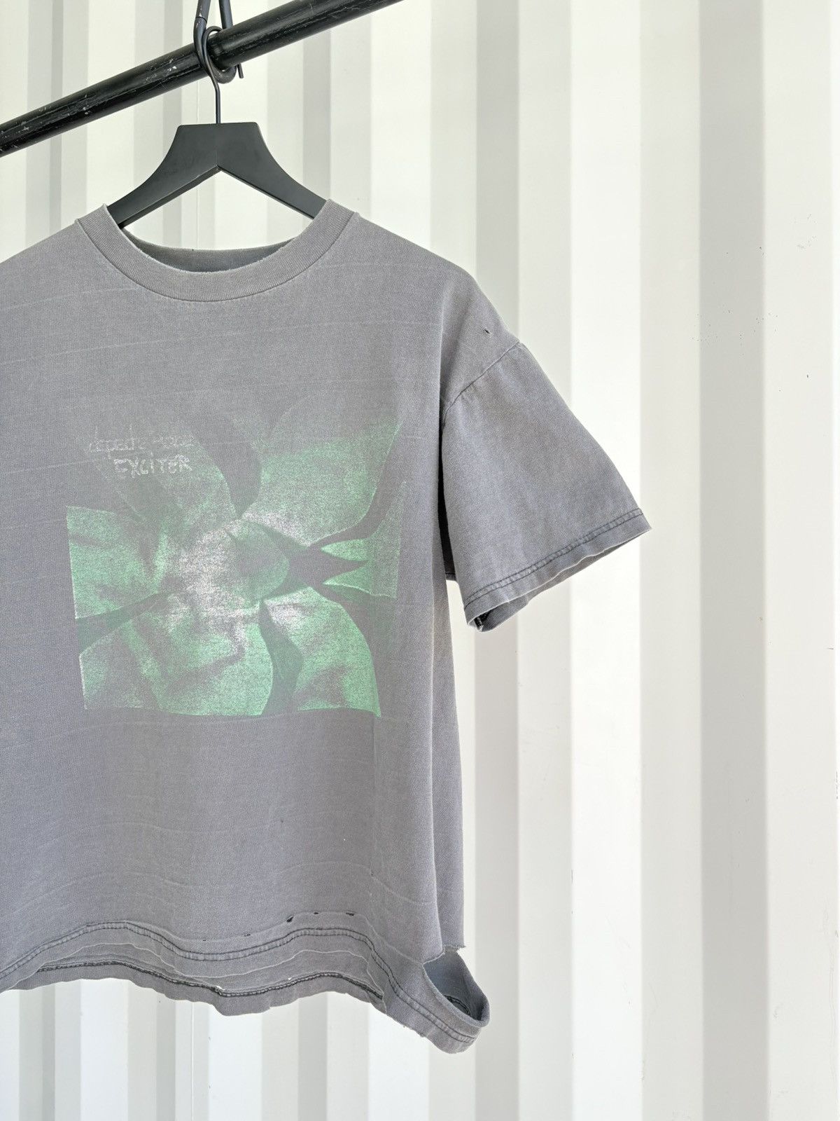 Band Tees Vintage Depeche Mode Exciter Shirt Thrashed Faded Grunge Size US XL / EU 56 / 4 - 5 Thumbnail