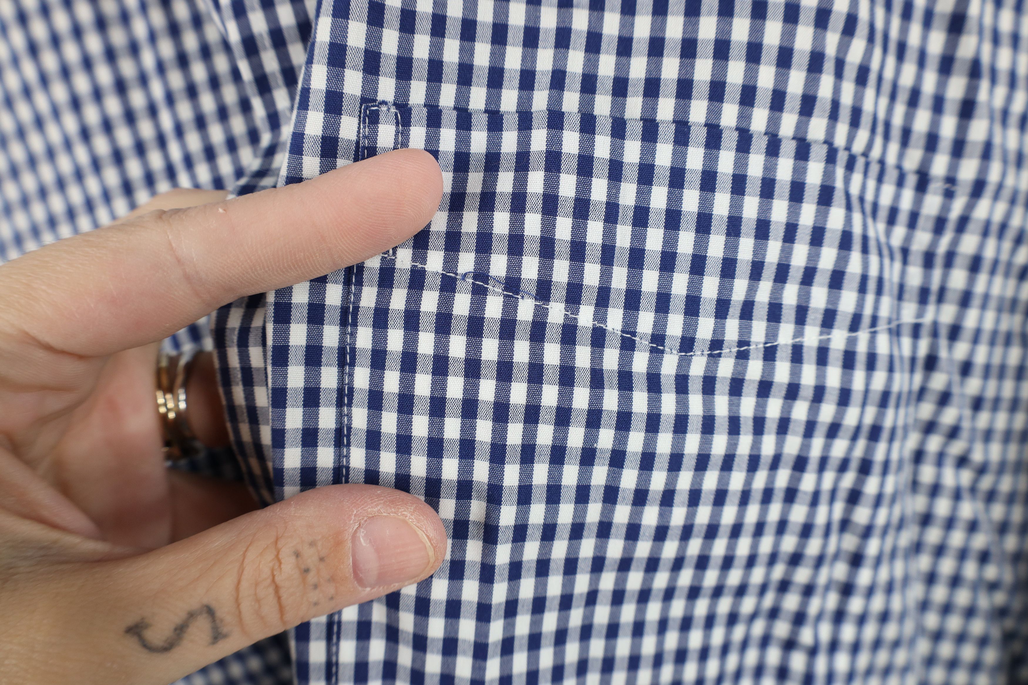 Allen Edmonds Allen Edmonds Single Needle Tailored Button Down Shirt Plaid Size US L / EU 52-54 / 3 - 4 Thumbnail