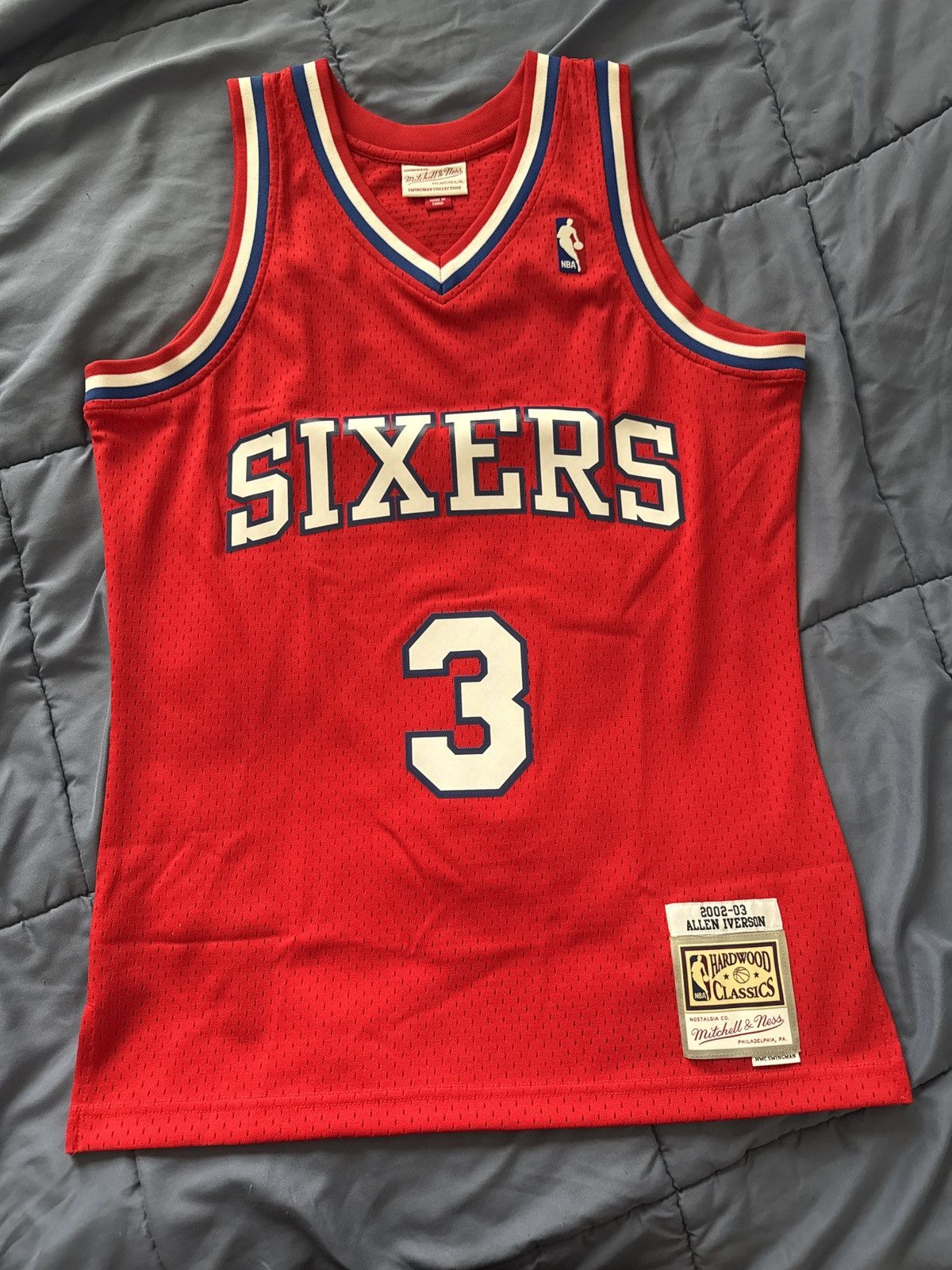 Mitchell & Ness Allen Iverson Jersey Size US M / EU 48-50 / 2 - 1 Thumbnail