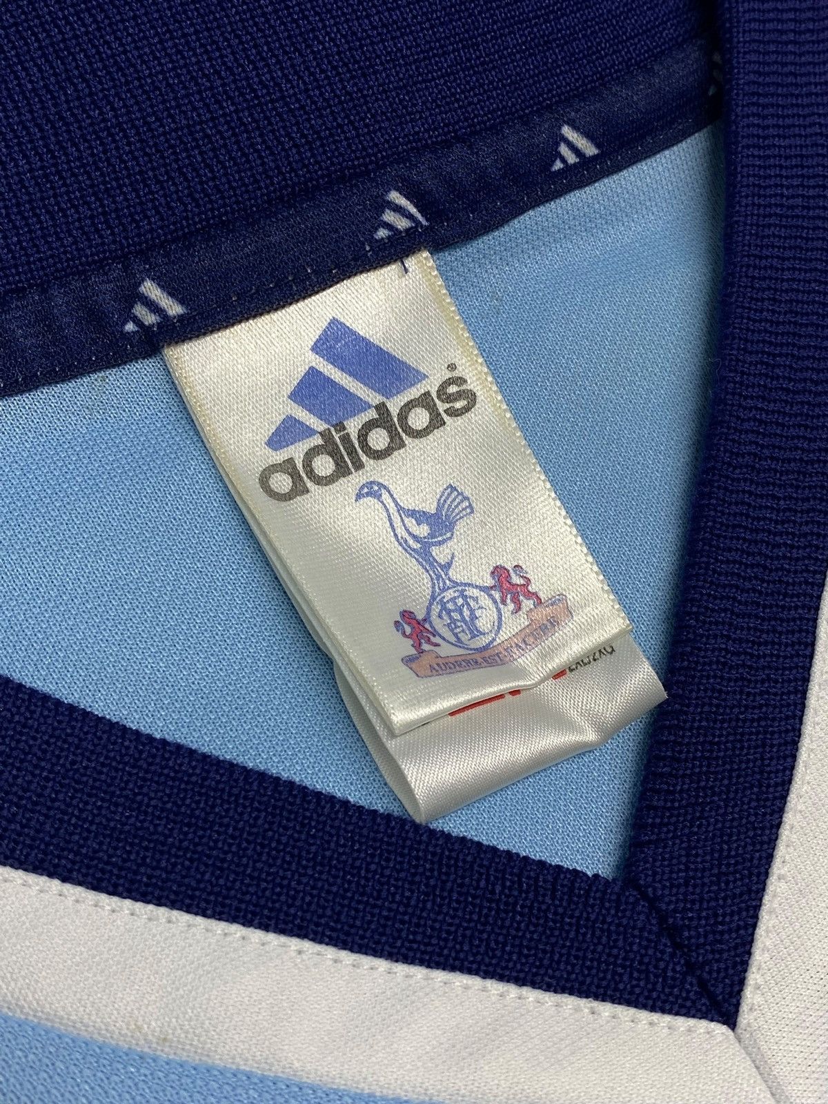 Adidas × Vintage Vintage Tottenham Hotspur 2001/02 Away Football Shirt Size US XXL / EU 58 / 5 - 18 Thumbnail