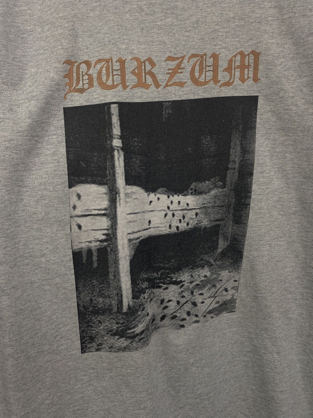 Band Tees Vintage Burzum Ragnarok Blackmetal T-Shirts Retro Y2K Rare Size US M / EU 48-50 / 2 - 4 Thumbnail