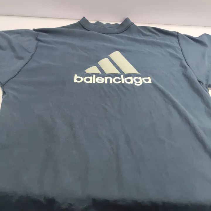 Balenciaga Balenciaga Balenciaga x Adidas Logo Print TShirt -2507 Size US M / EU 48-50 / 2 - 5 Thumbnail