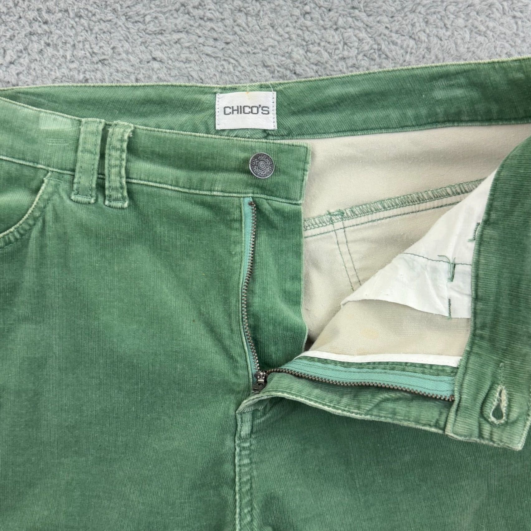 Vintage VINTAGE Chico's Pants Womens 1 Green Corduroy Straight Casual 34x28 Chino Stretch Boyfriend Fit Womens Size 25" / US 0 / IT 36 - 7 Thumbnail