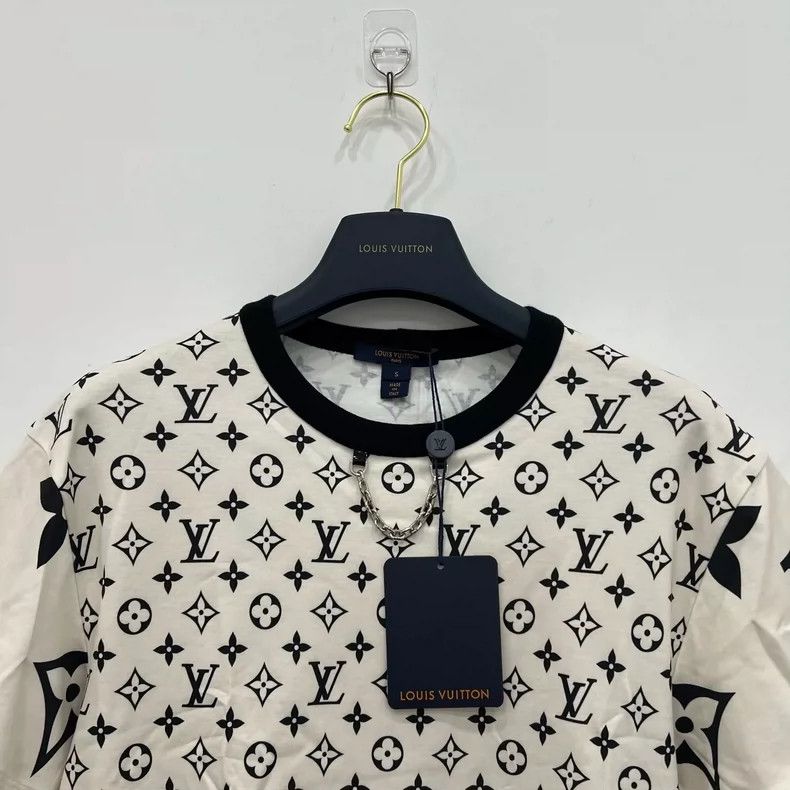 Louis Vuitton louis vuitton Full-print presbyopic chain short sleeve Size US S / EU 44-46 / 1 - 6 Thumbnail
