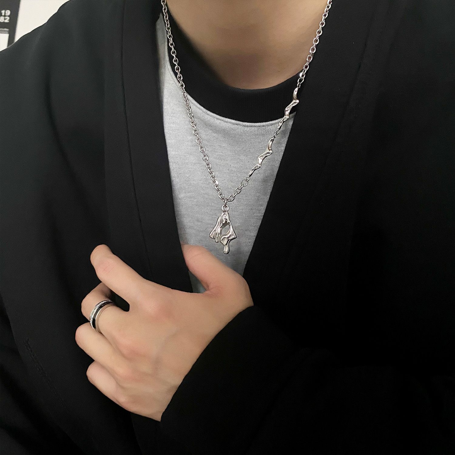 Other Dark STEAL! Y2K Chains Necklace Chain Size ONE SIZE - 4 Thumbnail