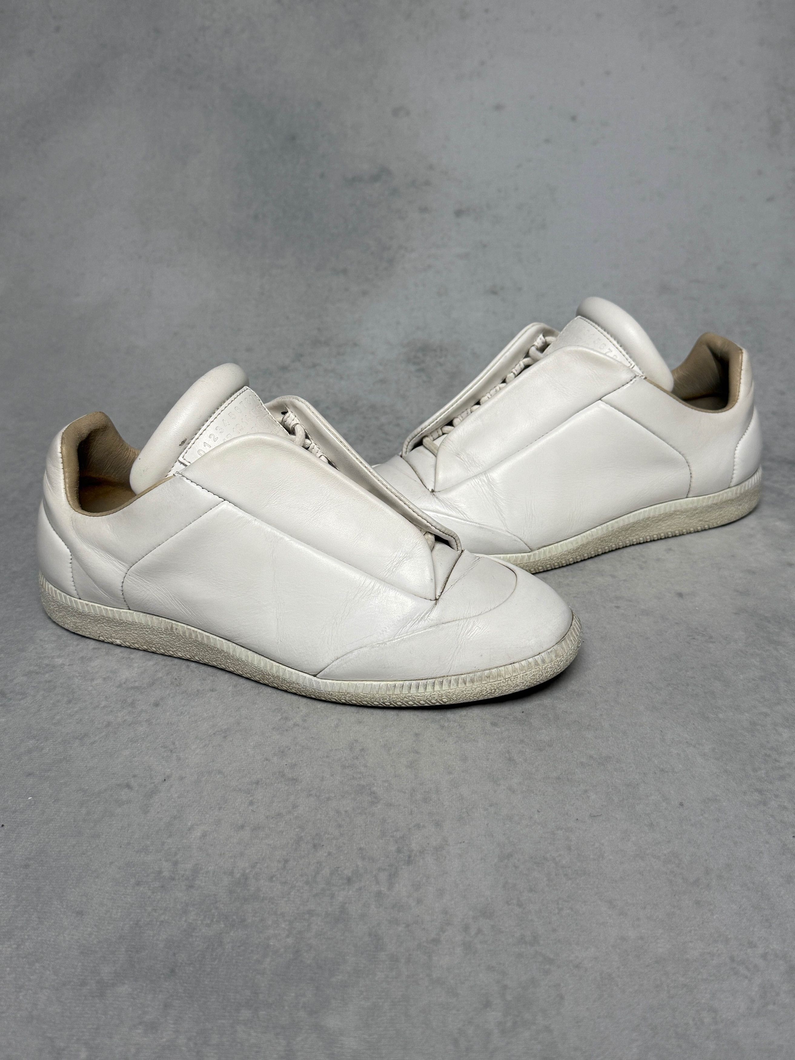 Maison Margiela Maison Margiela Future Low White Size US 7 / EU 40 - 2 Thumbnail