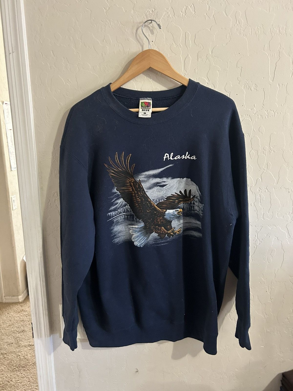 Fruit Of The Loom × Vintage Vintage 90s Alaska Crewneck Size Large Size US L / EU 52-54 / 3 - 4 Thumbnail