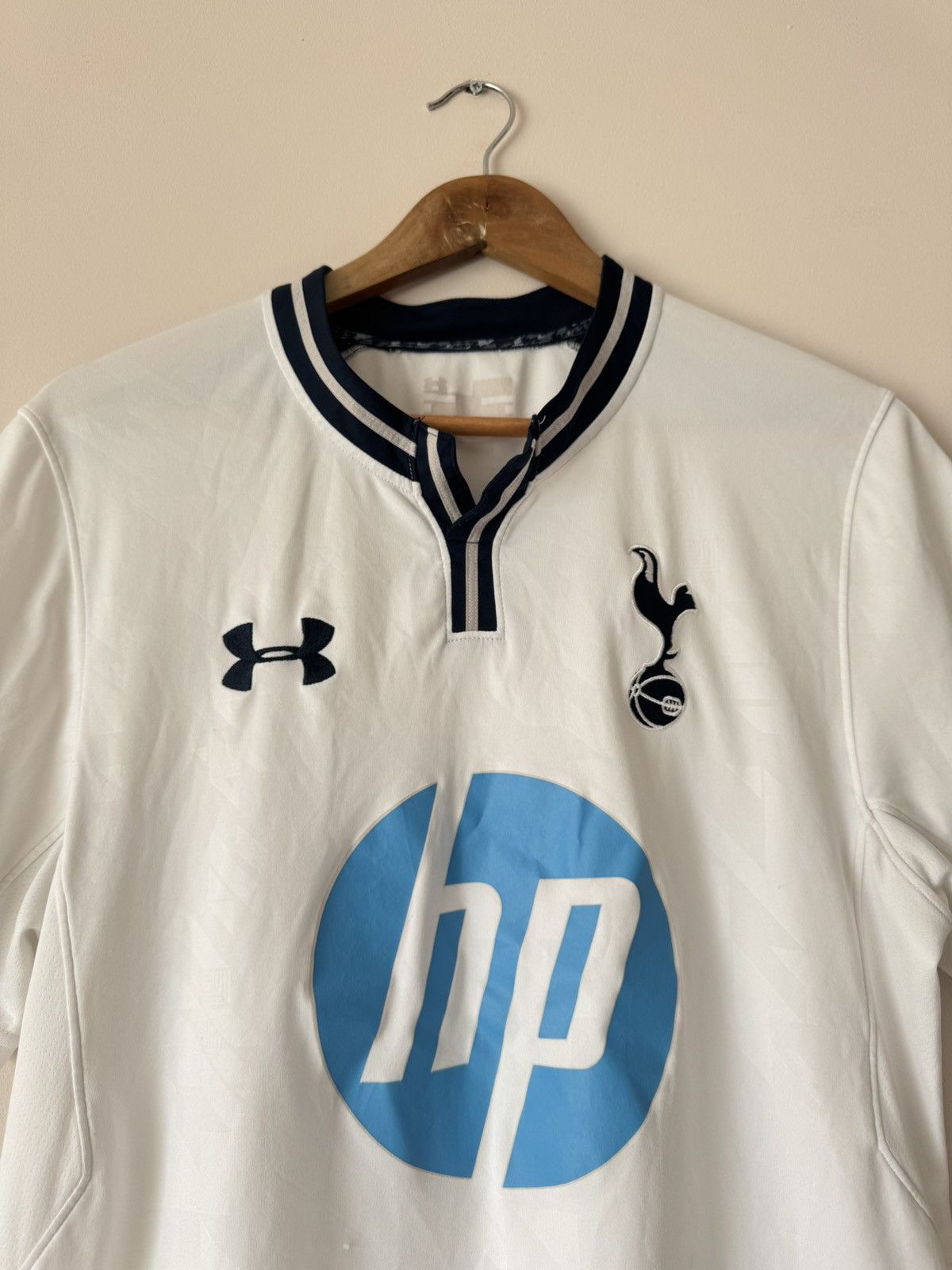 Under Armour Tottenham Hotspur 2013-2014 Home Soccer Jersey Football Kit Size US M / EU 48-50 / 2 - 5 Thumbnail