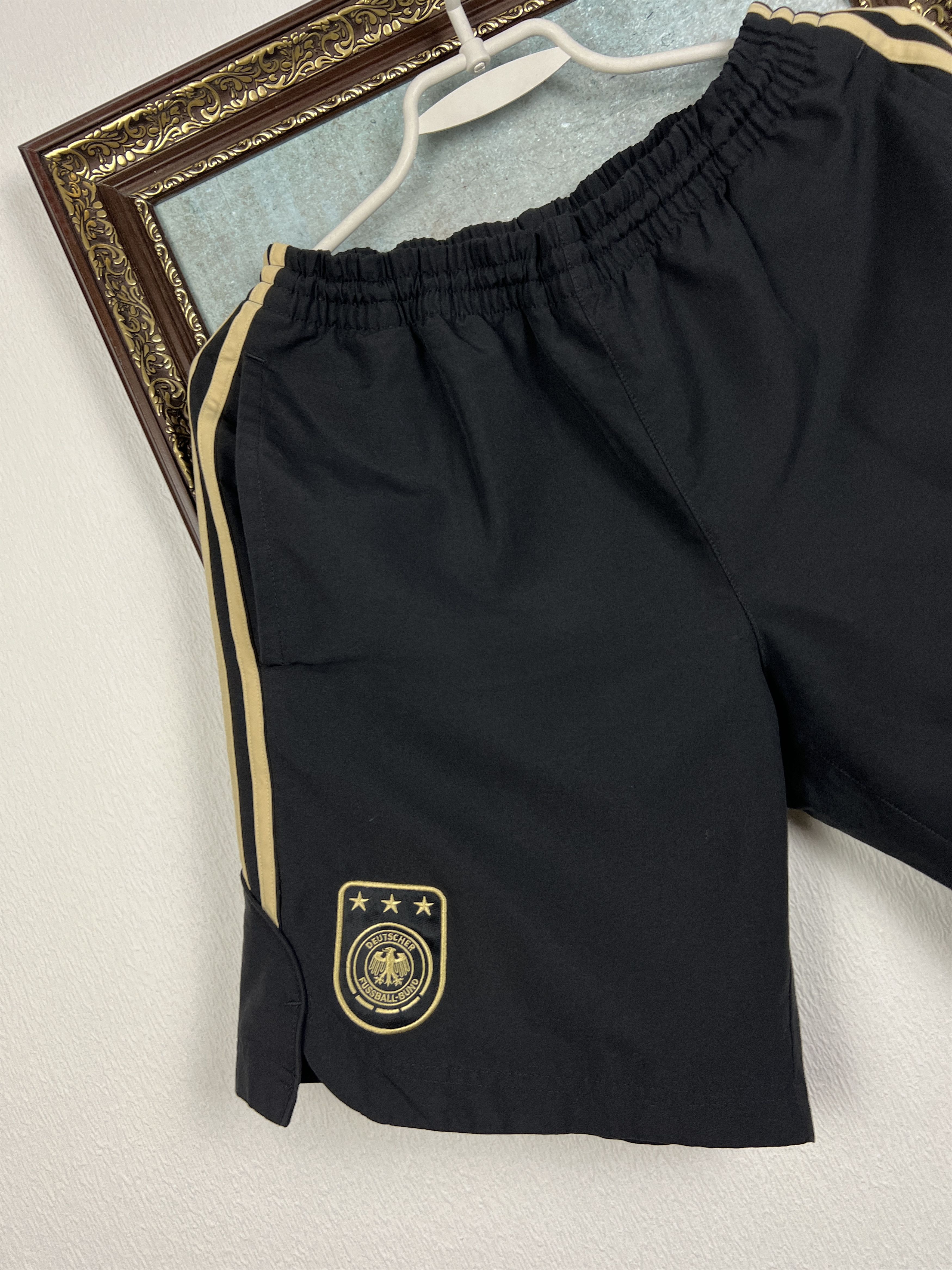 Adidas Vintage Adidas Germany Football Track Shorts Soccer Athletic Size US 32 / EU 48 - 3 Thumbnail